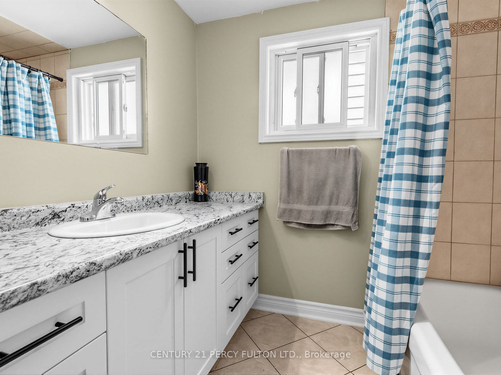 388 Handley Crescent Property Photo 25