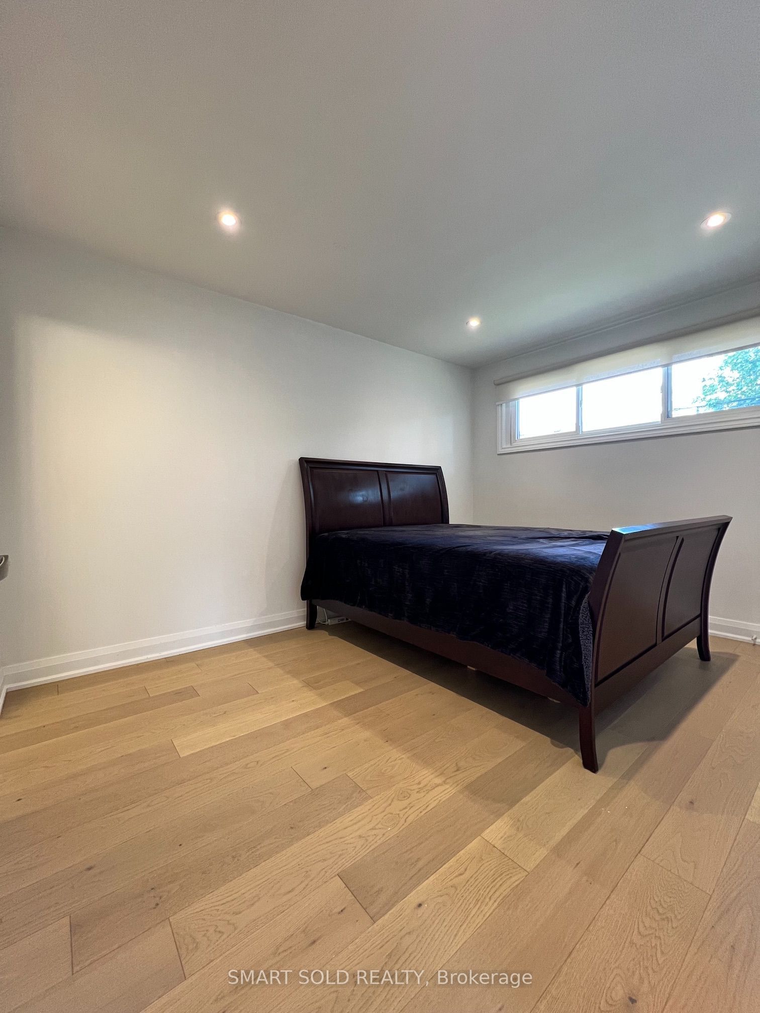 219 Beechy Drive Main Floor Property Photo 11