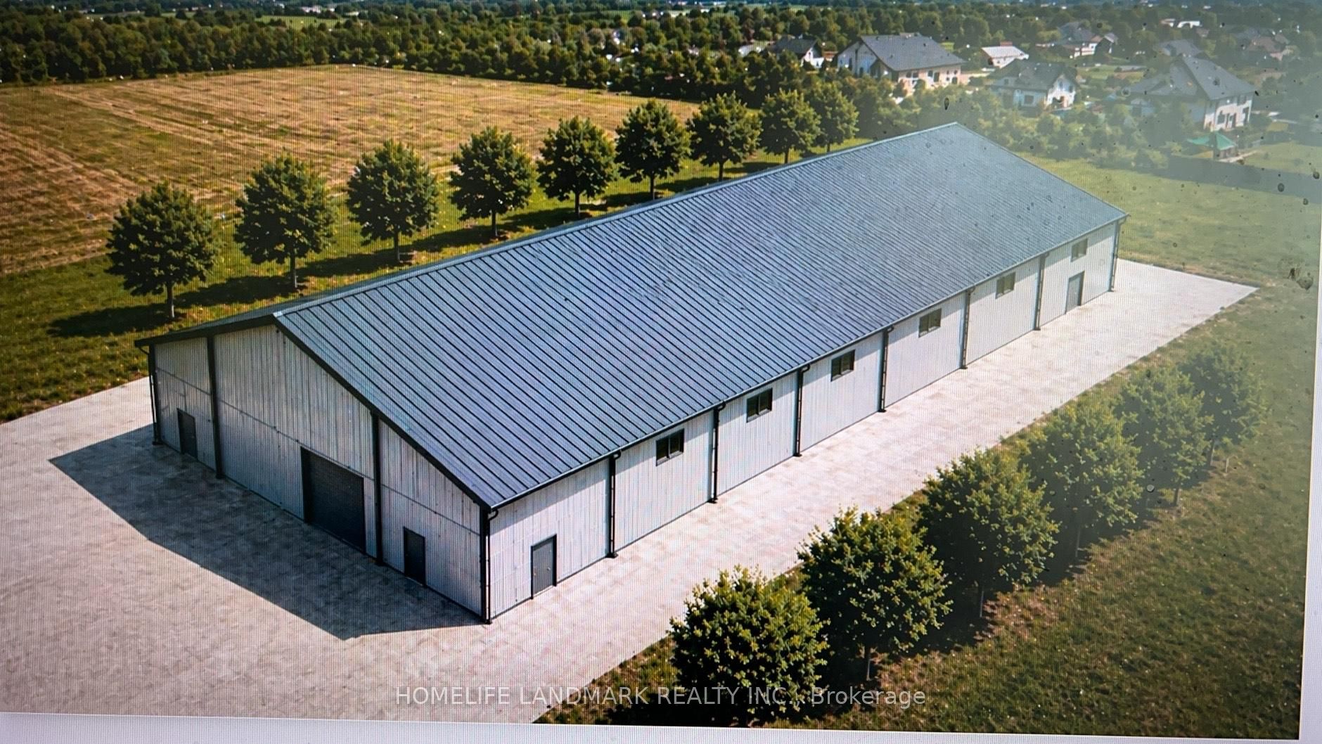 17305 10th Concession Property Photo 4