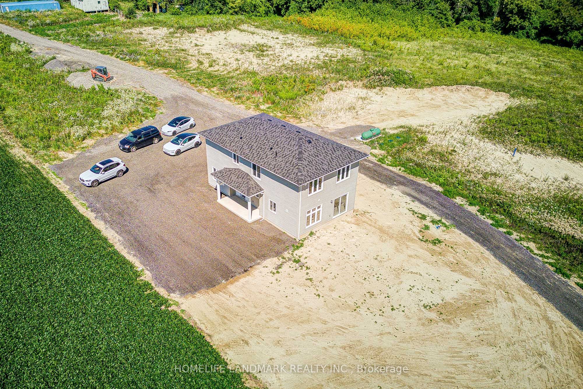 17305 10th Concession Property Photo 7