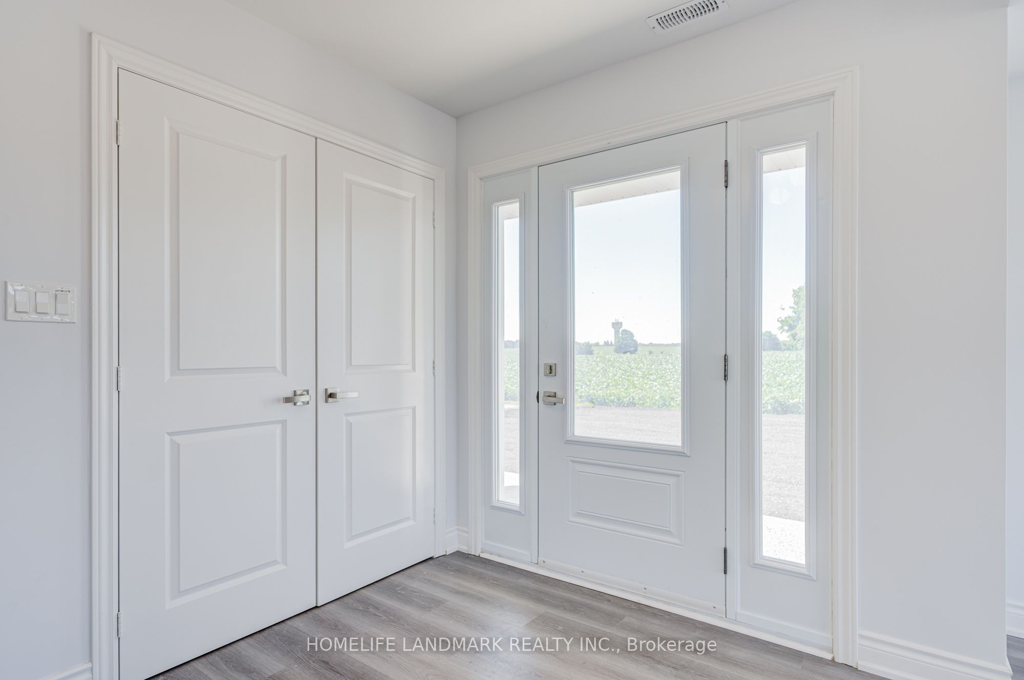 17305 10th Concession Property Photo 8