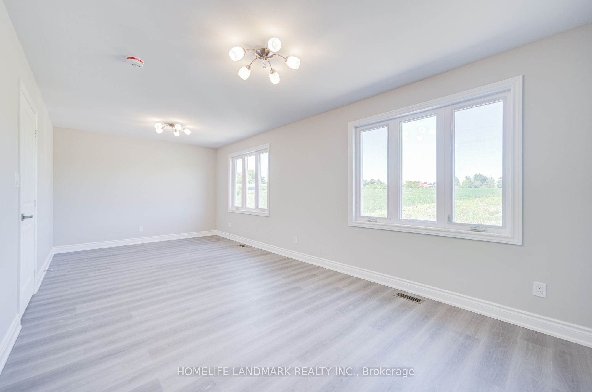 17305 10th Concession Property Photo 23