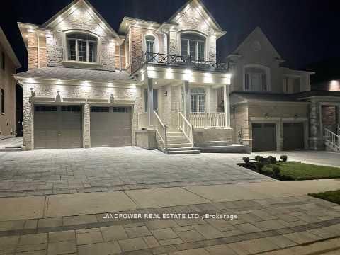 20 Tesla Crescent Property Photo 1