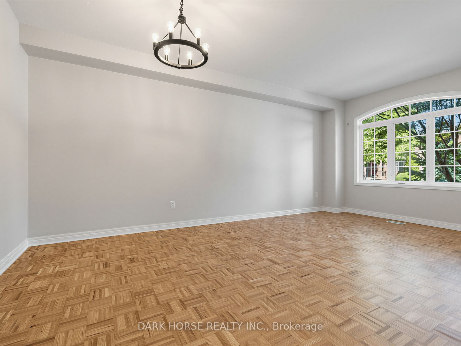 55 Redfinch Crescent Property Photo 4