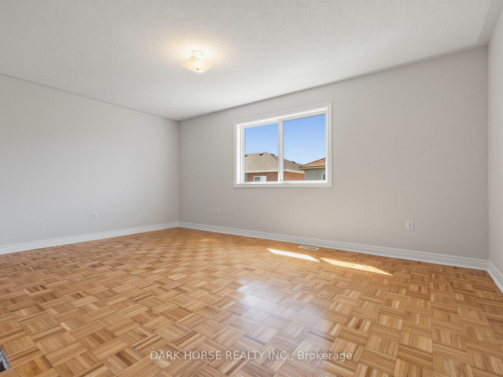 55 Redfinch Crescent Property Photo 23