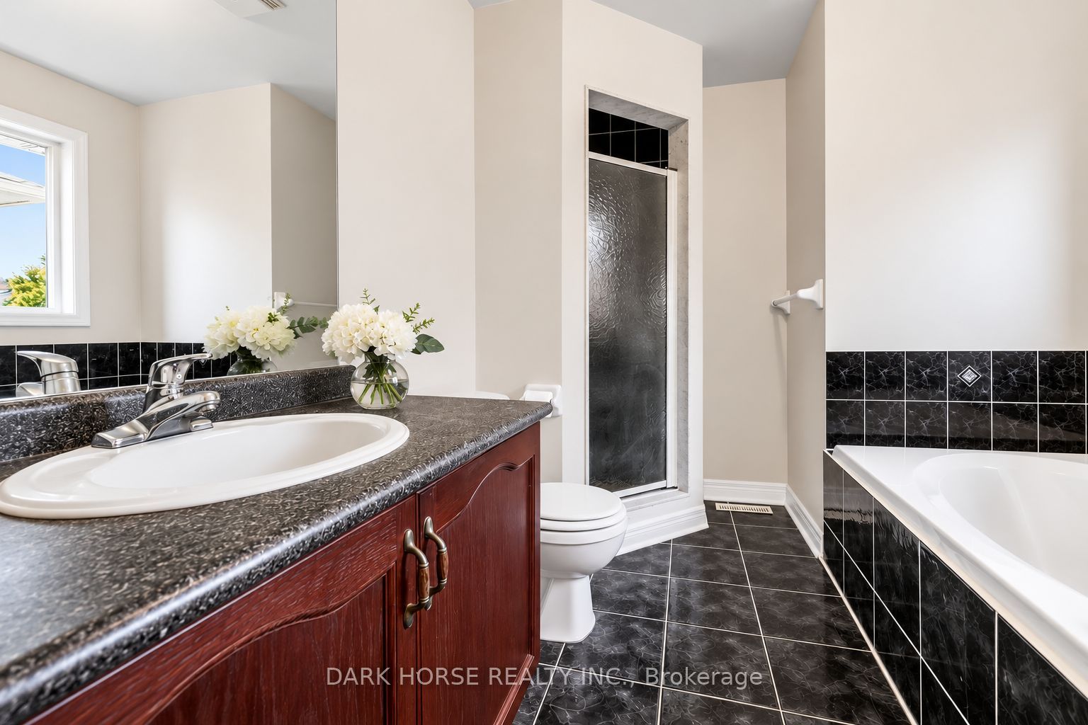 55 Redfinch Crescent Property Photo 26