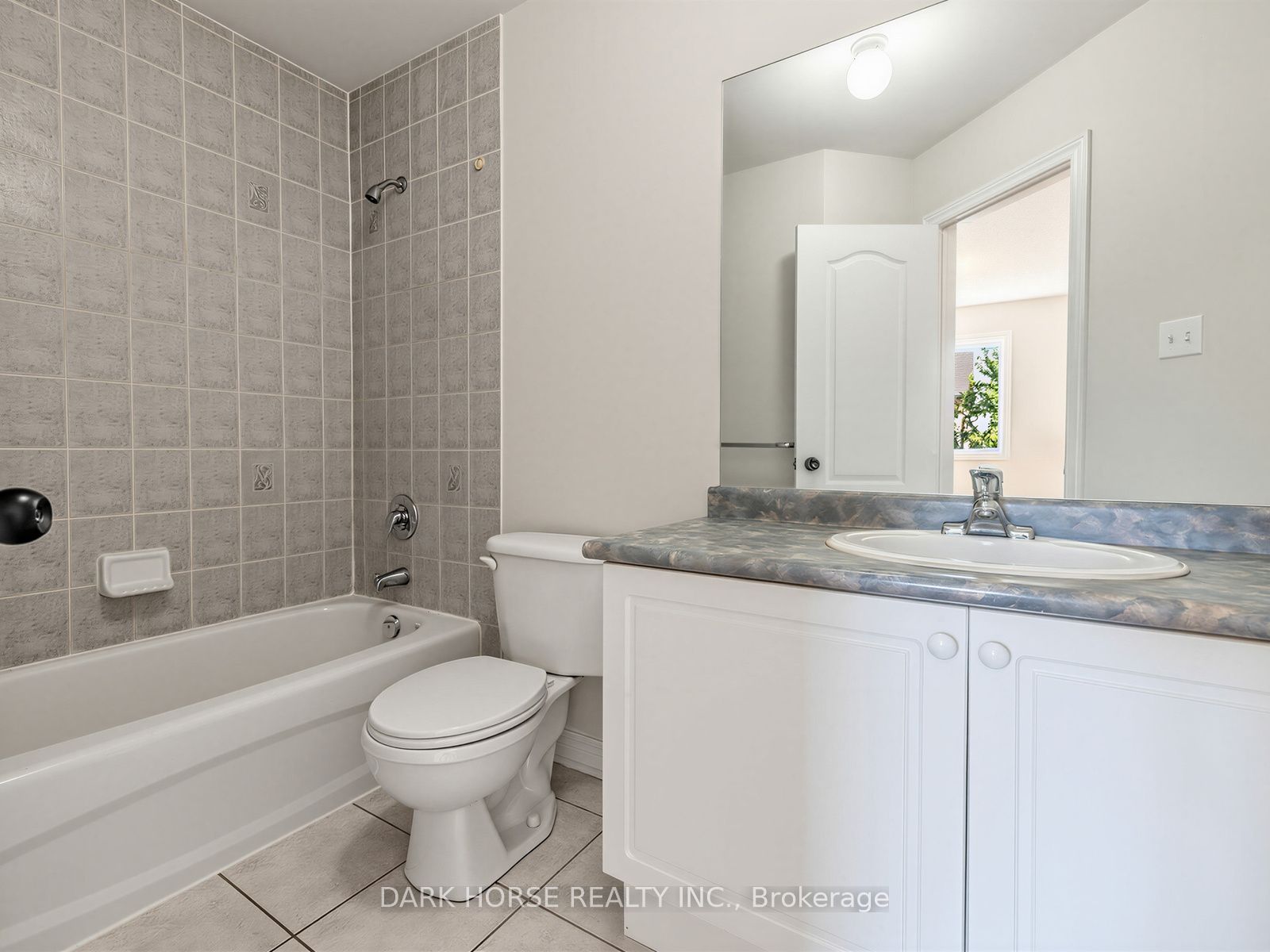 55 Redfinch Crescent Property Photo 29