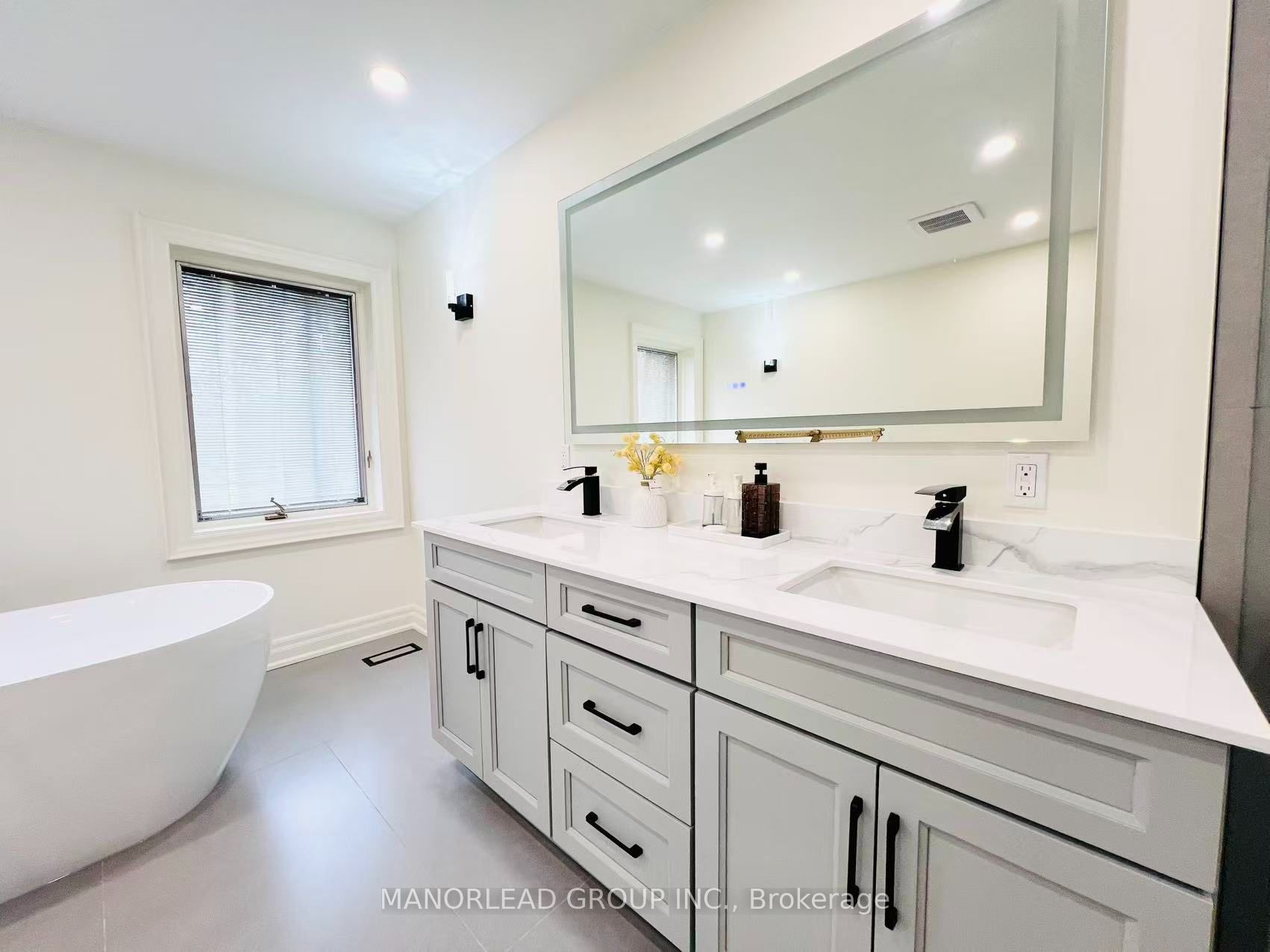 270 Greenbrooke Drive Property Photo 25
