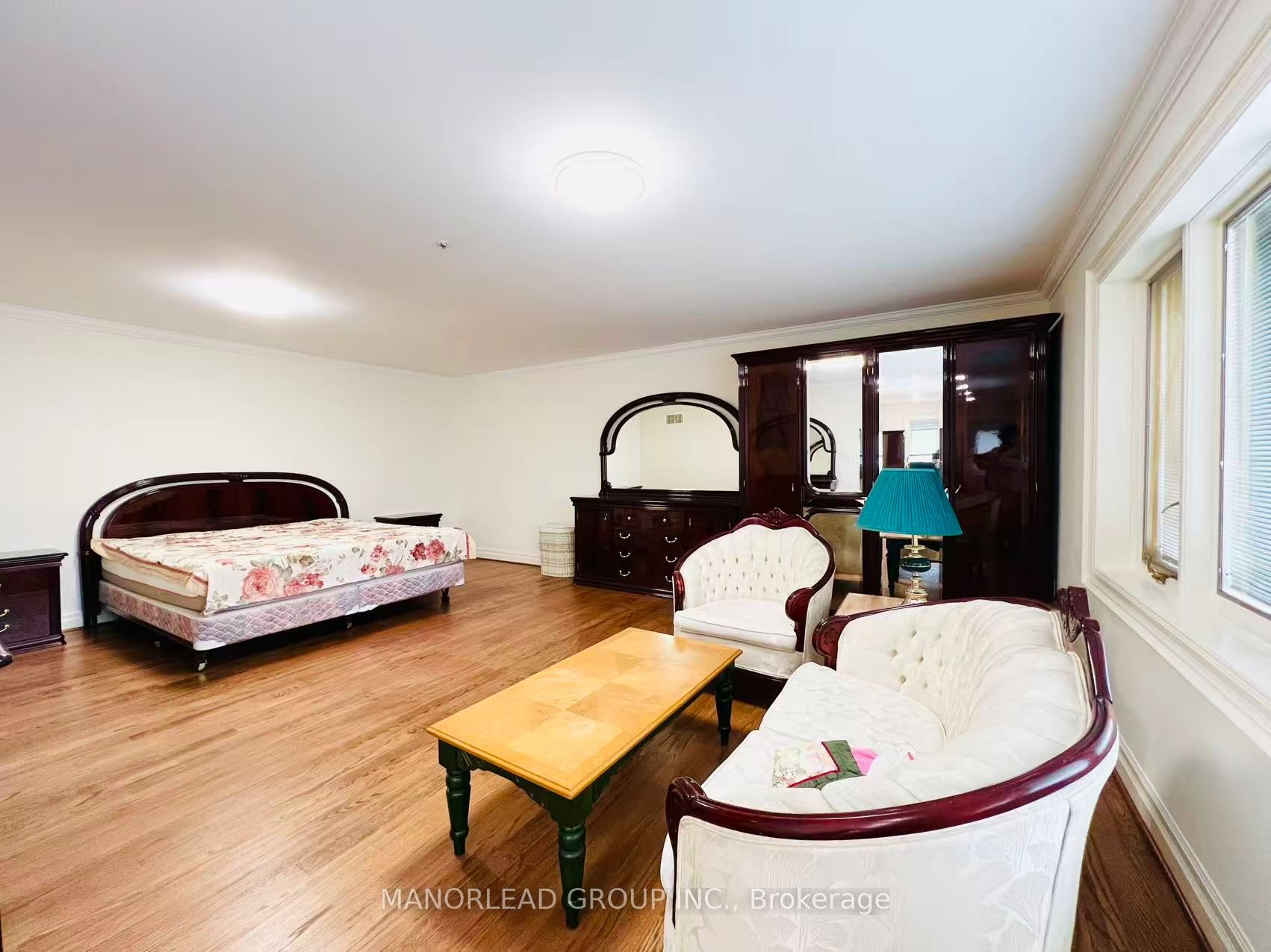 270 Greenbrooke Drive Property Photo 26