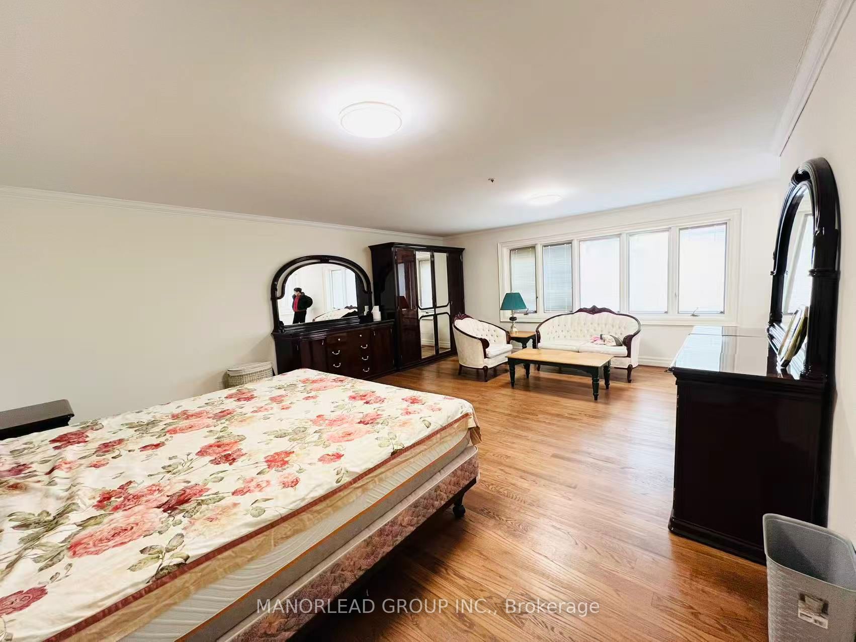 270 Greenbrooke Drive Property Photo 27