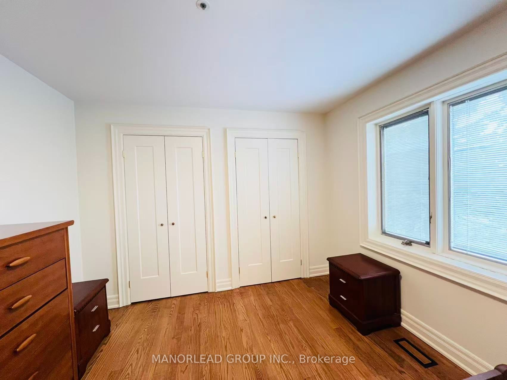270 Greenbrooke Drive Property Photo 33