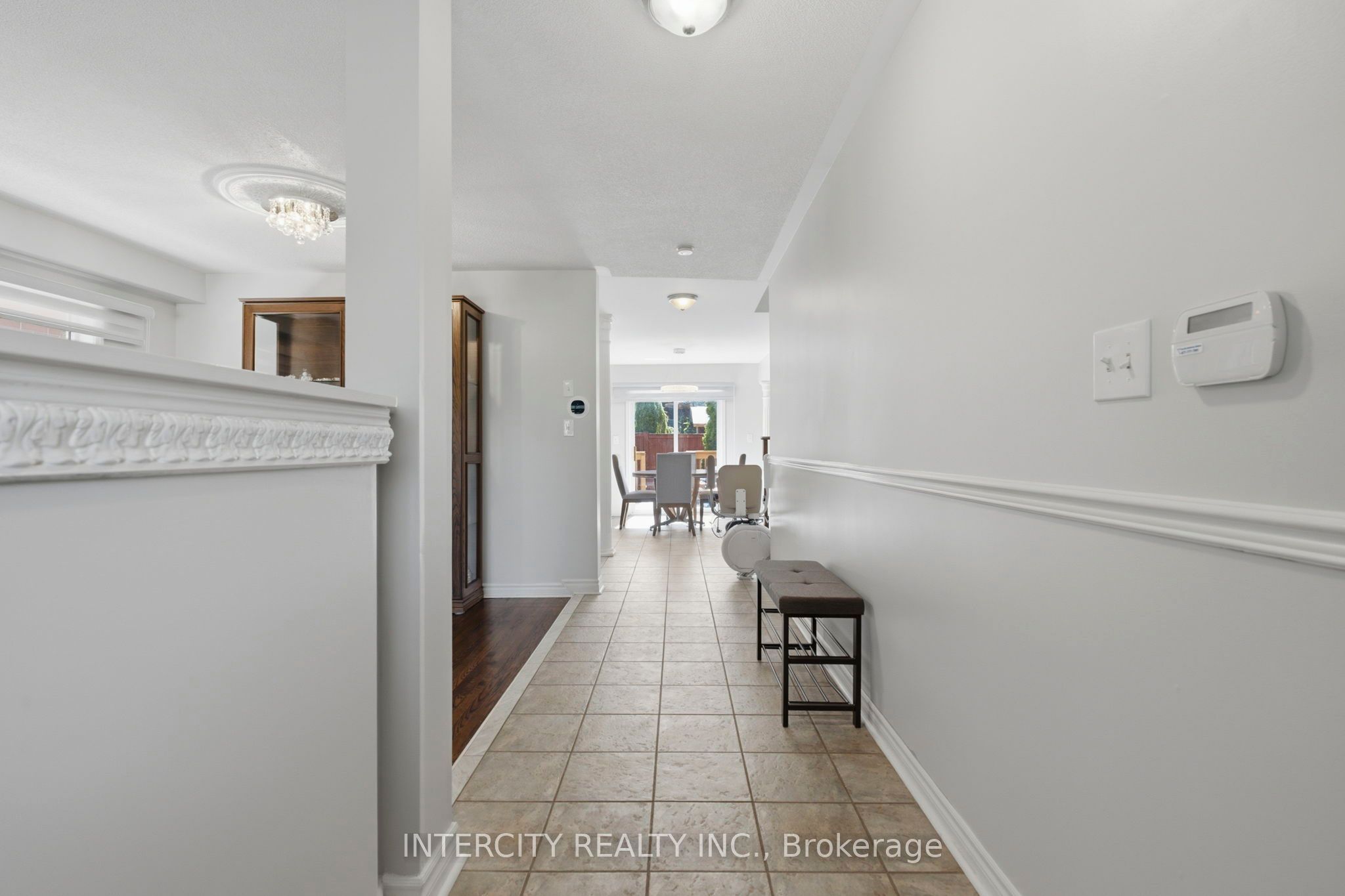 93 Chalone Crescent Property Photo 5