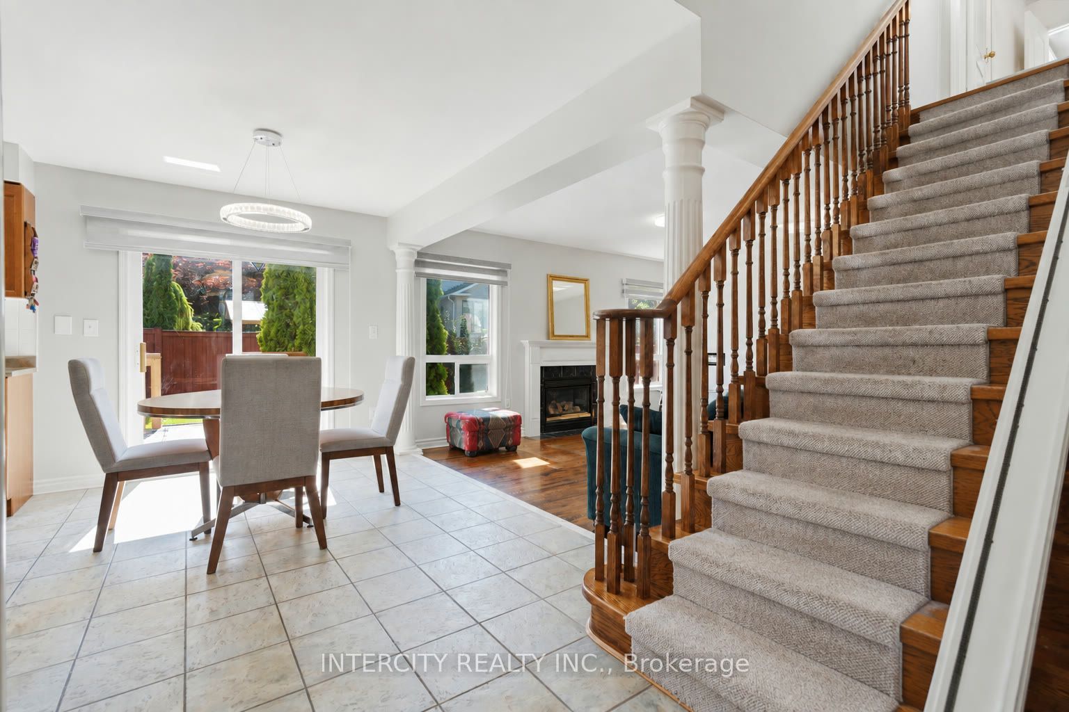 93 Chalone Crescent Property Photo 10