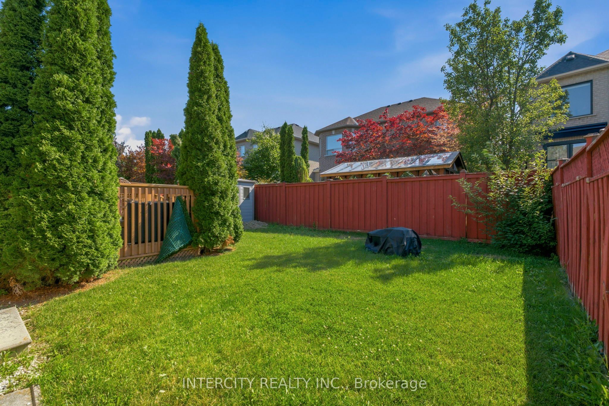 93 Chalone Crescent Property Photo 30