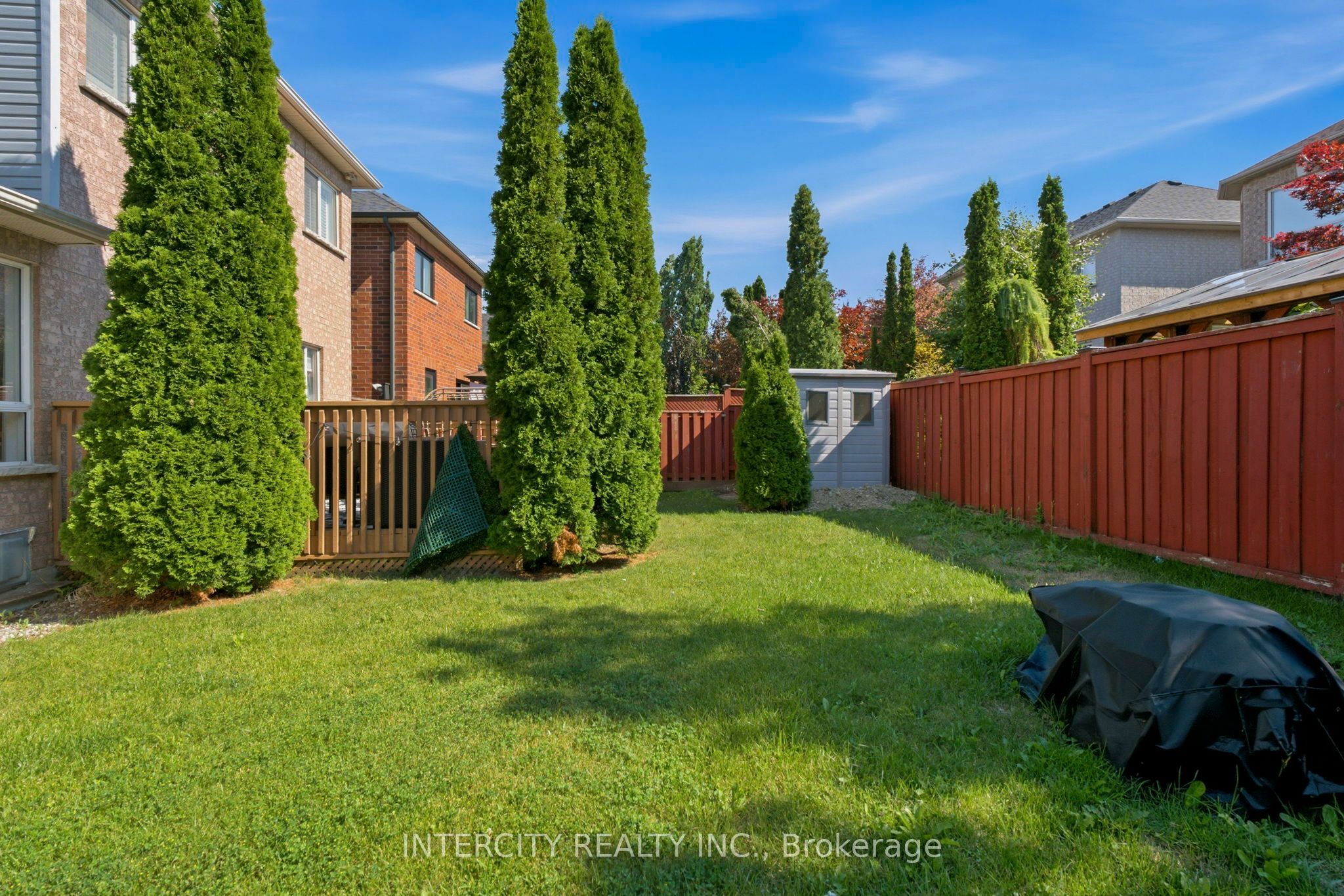 93 Chalone Crescent Property Photo 31