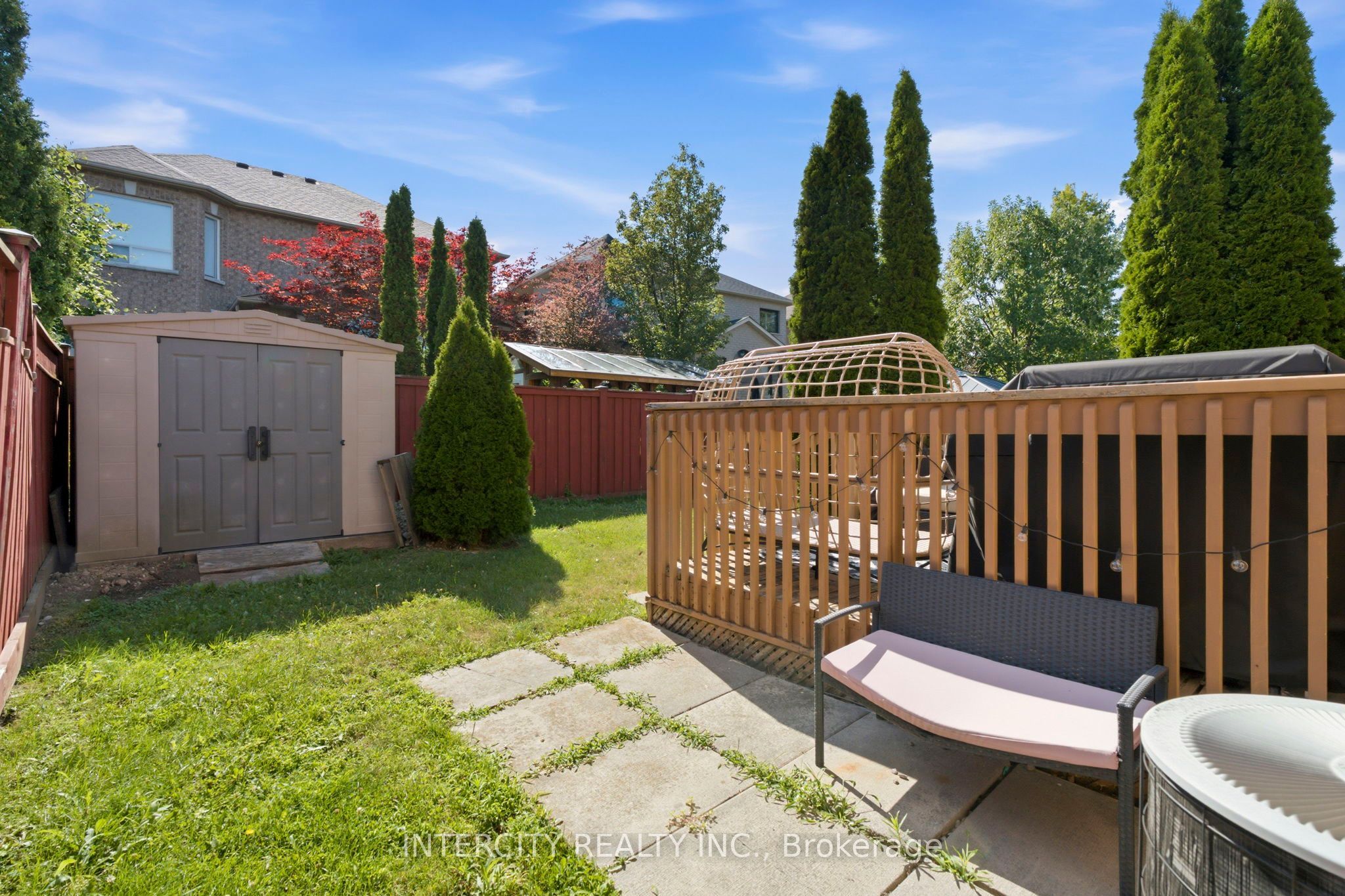 93 Chalone Crescent Property Photo 34