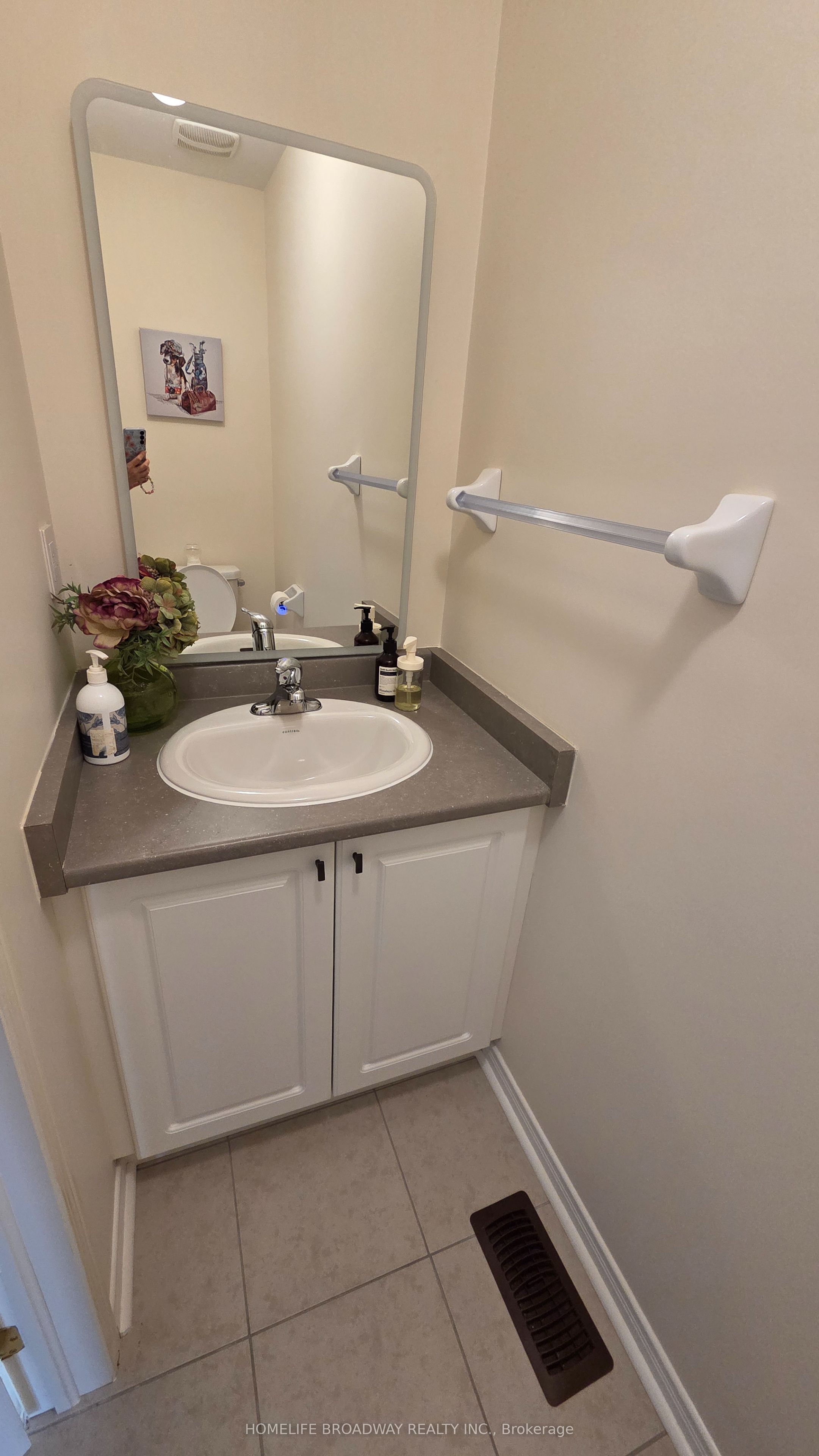 112 Ness Drive Property Photo 16