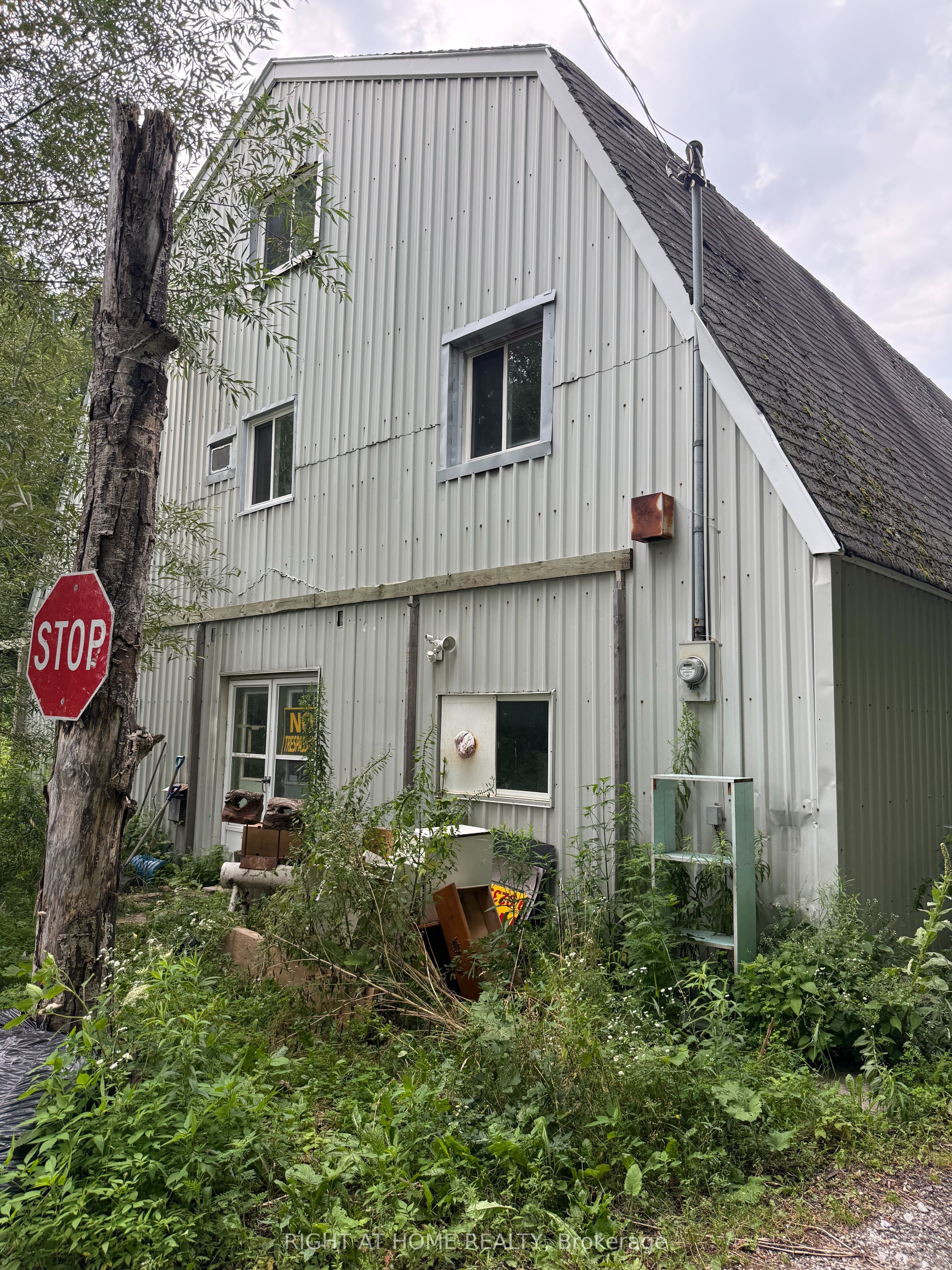 2884 County Rd 89 Property Photo 13