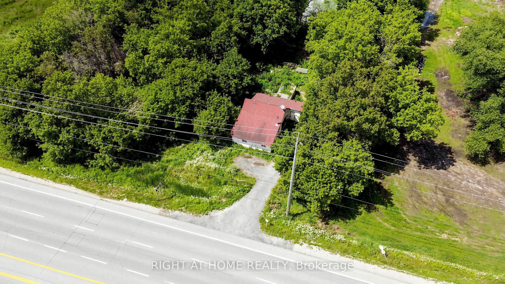 2884 County Rd 89 Property Photo 15