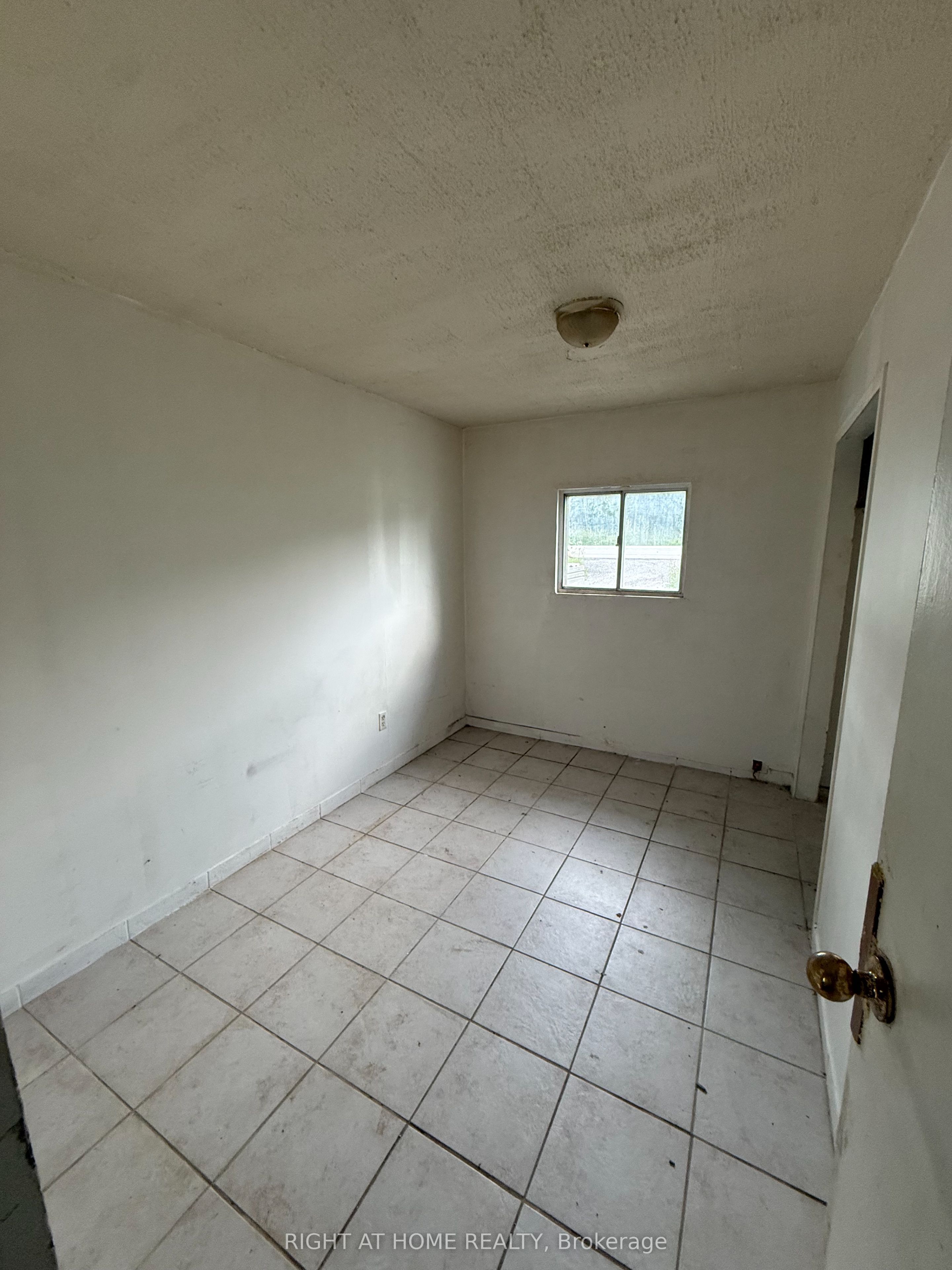 2884 County Rd 89 Property Photo 21