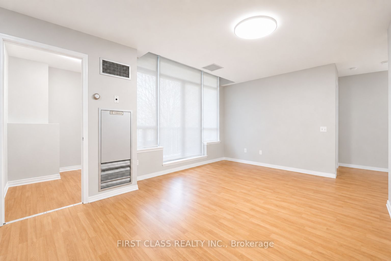 91 Townsgate Drive 106 Property Photo 11