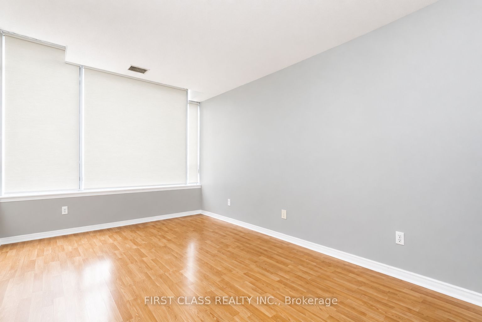 91 Townsgate Drive 106 Property Photo 14