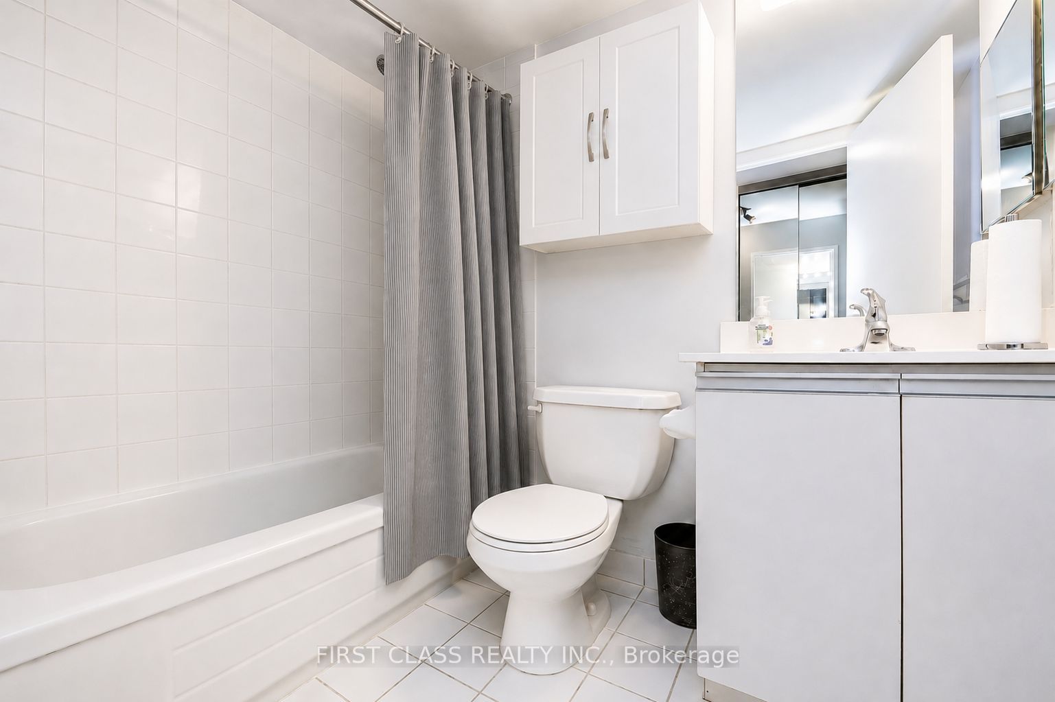 91 Townsgate Drive 106 Property Photo 17