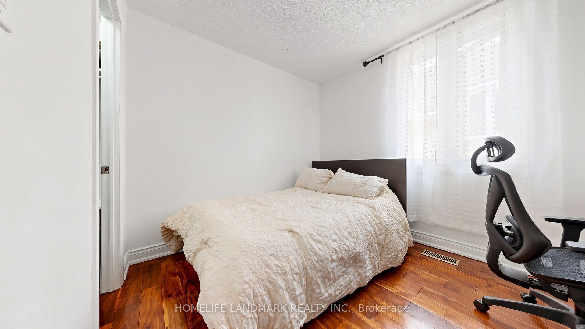 75 Weldrick Road E 318 Property Photo 23