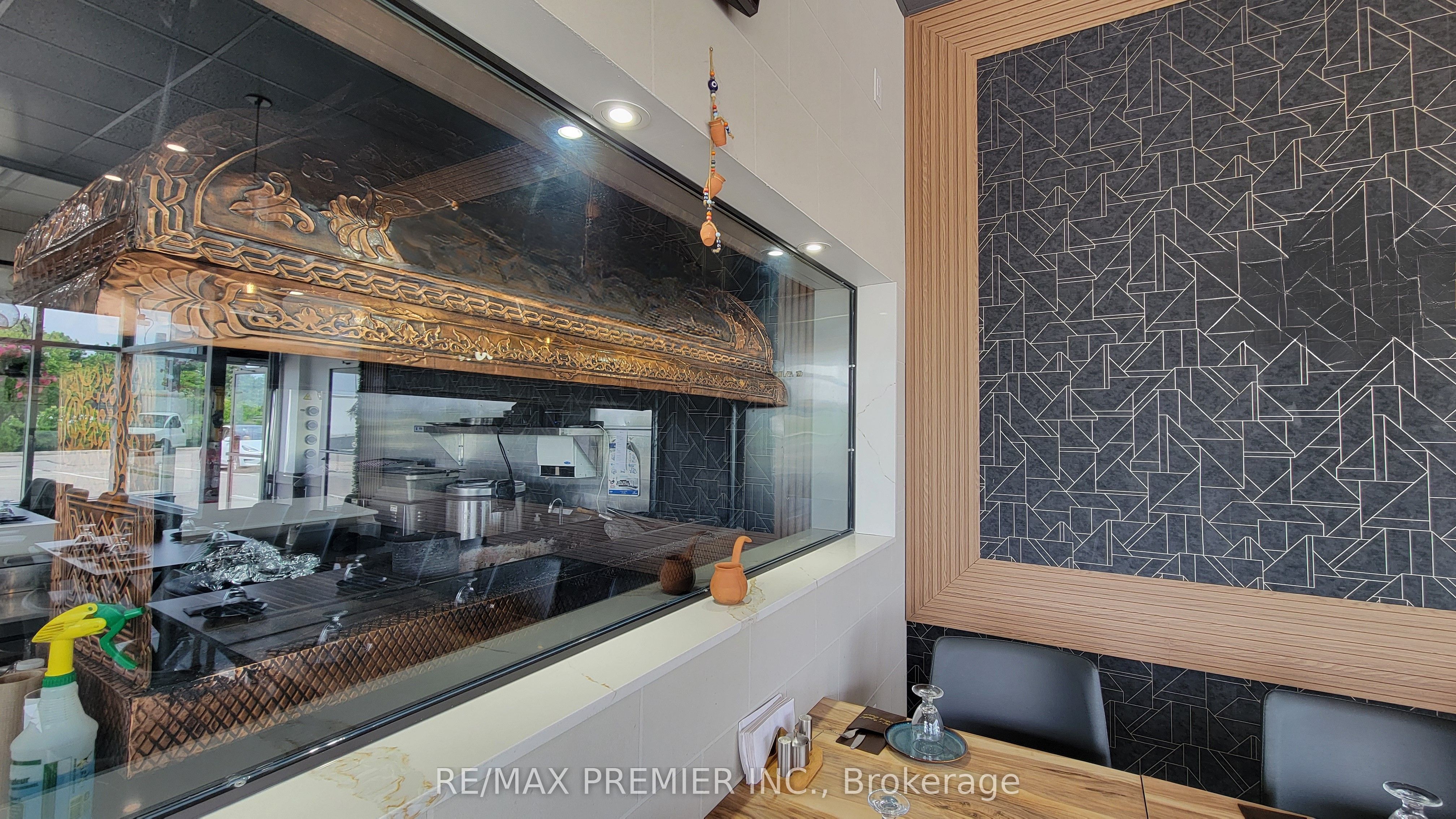 1200 Highway 7 1 Property Photo 9