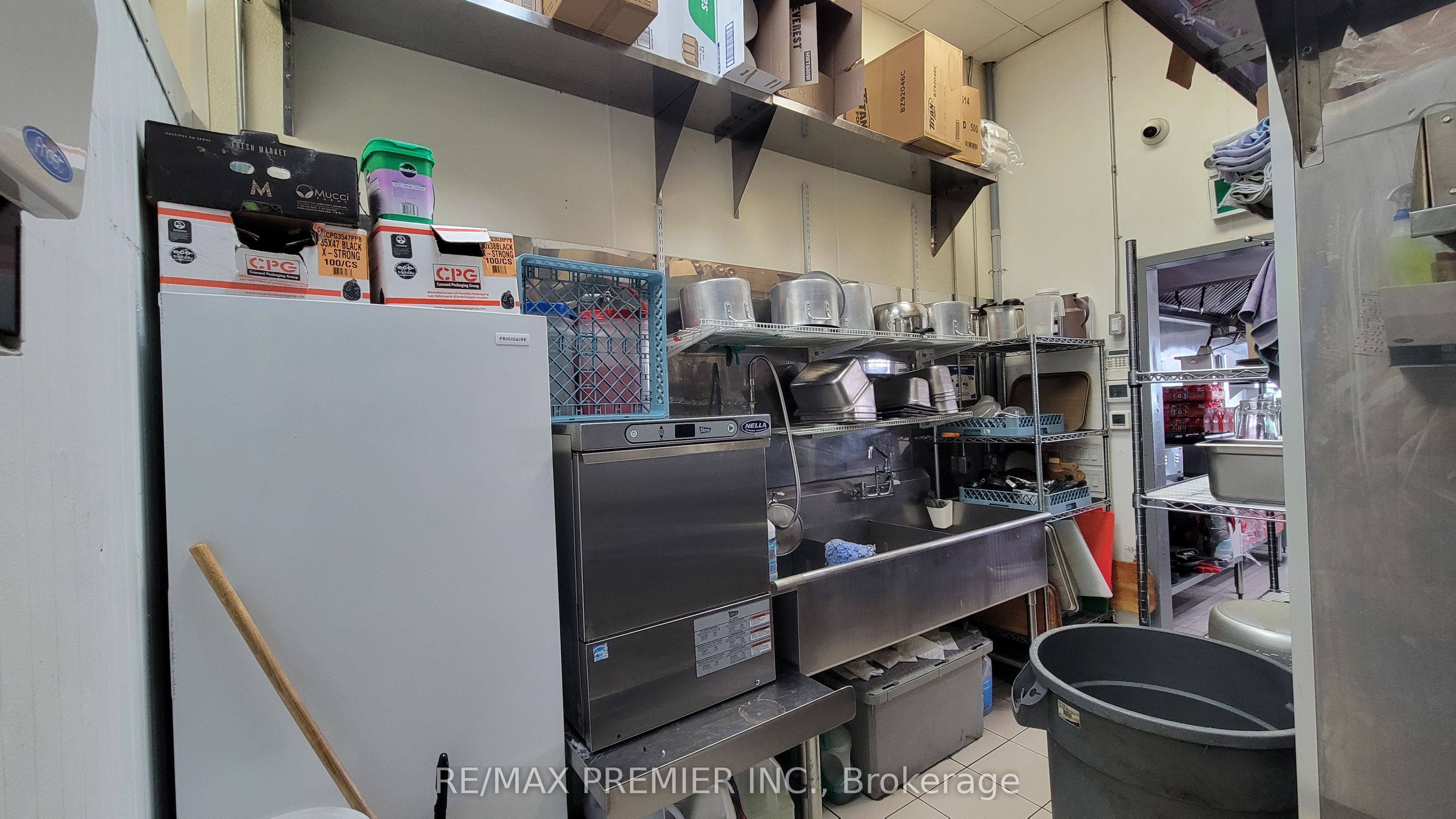 1200 Highway 7 1 Property Photo 19