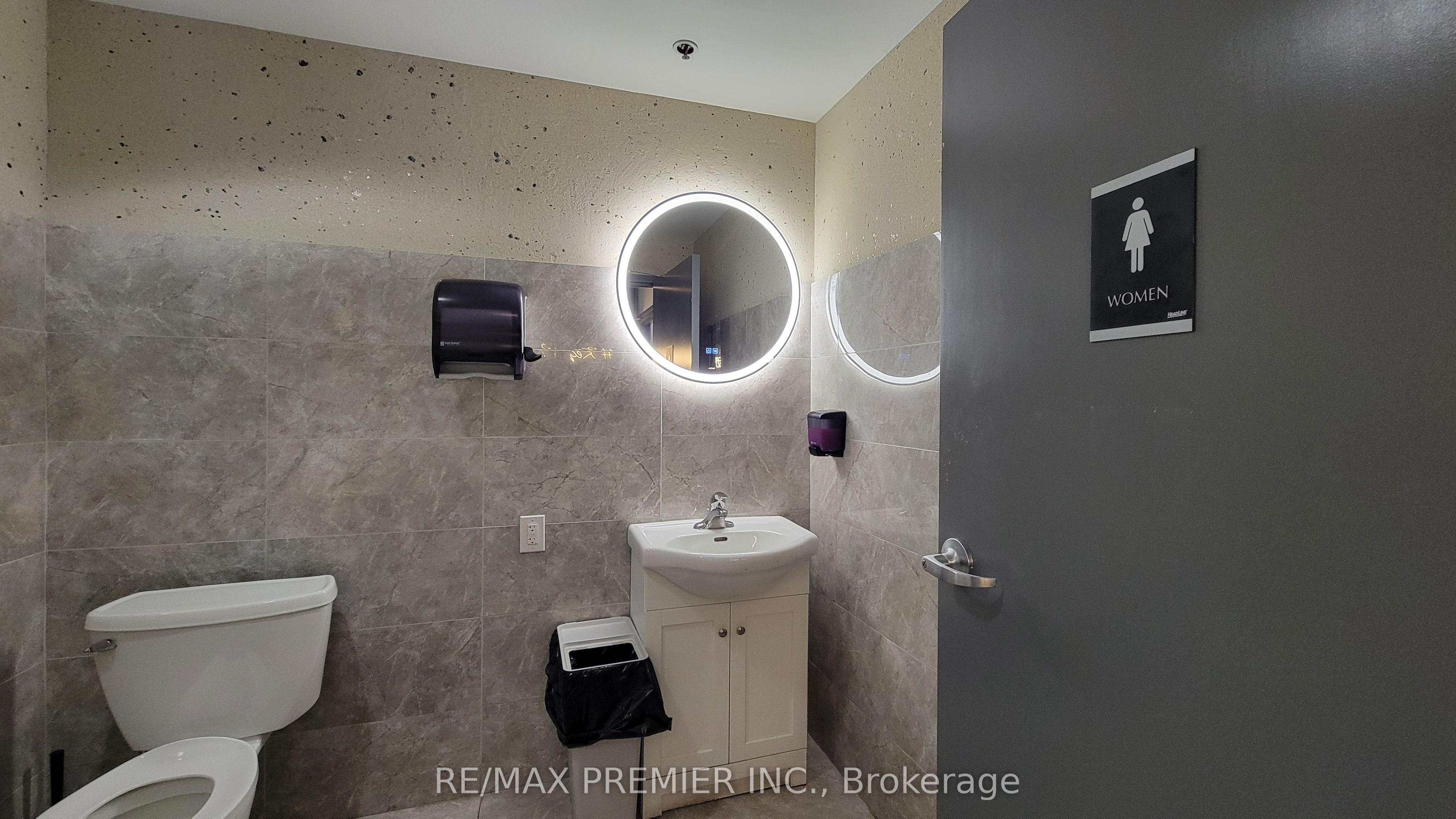 1200 Highway 7 1 Property Photo 24