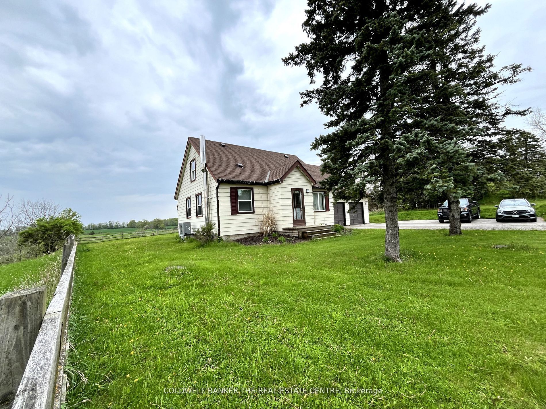 7122 County 27 Road Property Photo 3