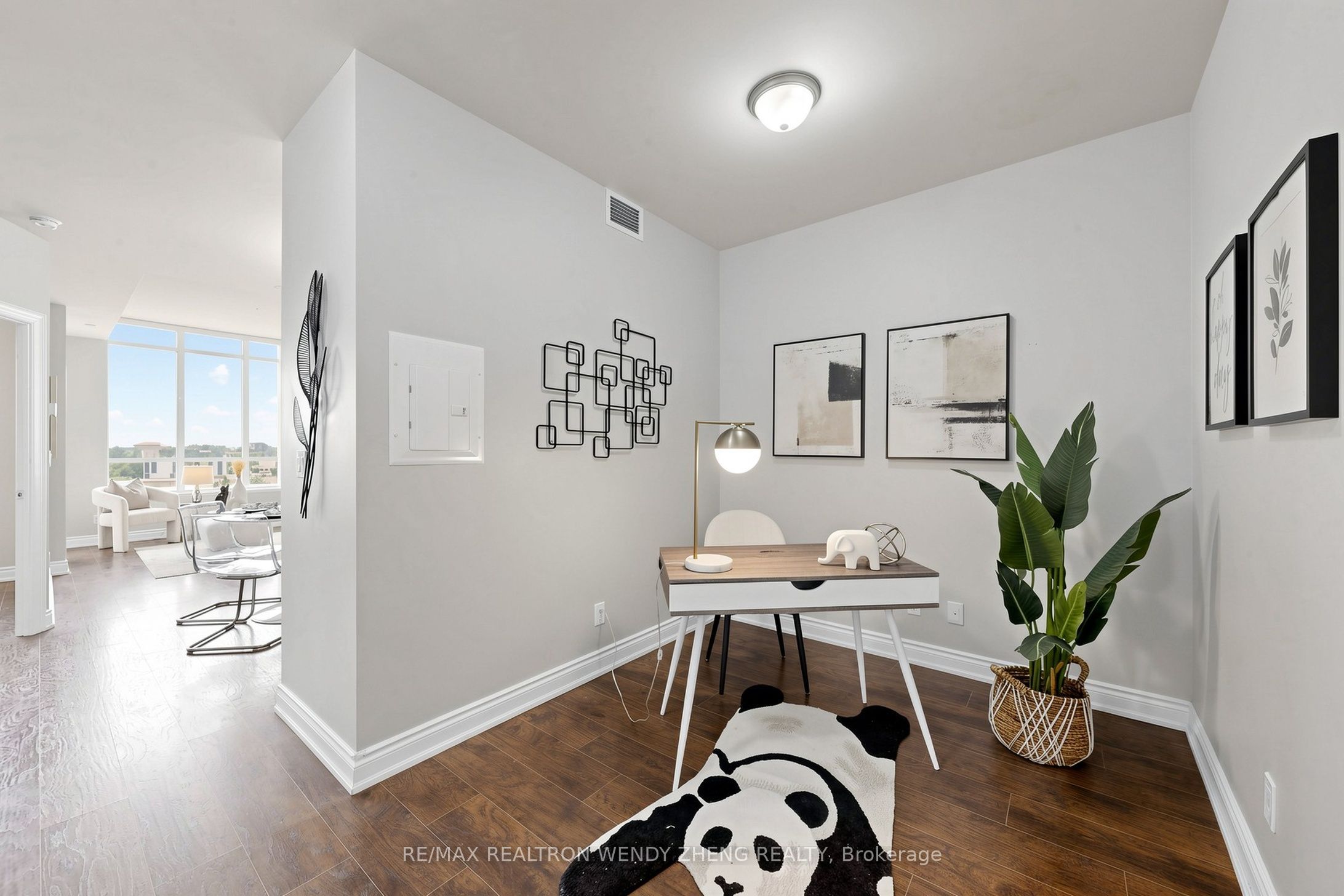 99 South Town Centre Boulevard 918 Property Photo 17