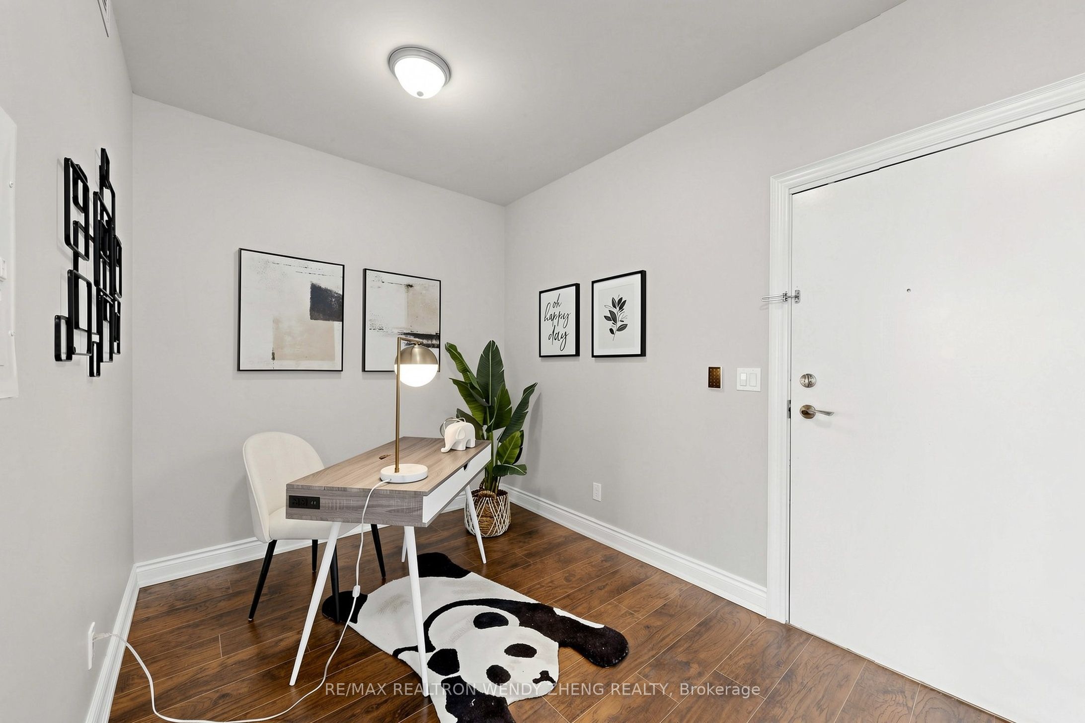 99 South Town Centre Boulevard 918 Property Photo 18