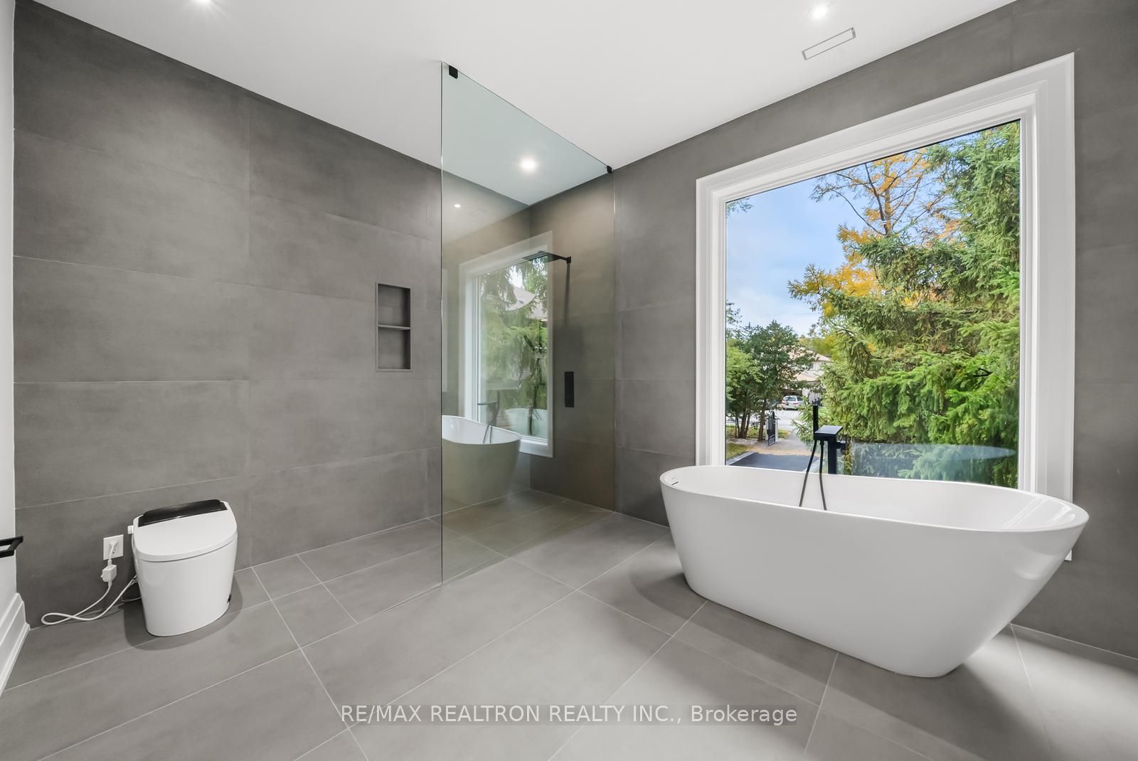 41 Sprucewood Drive Property Photo 46
