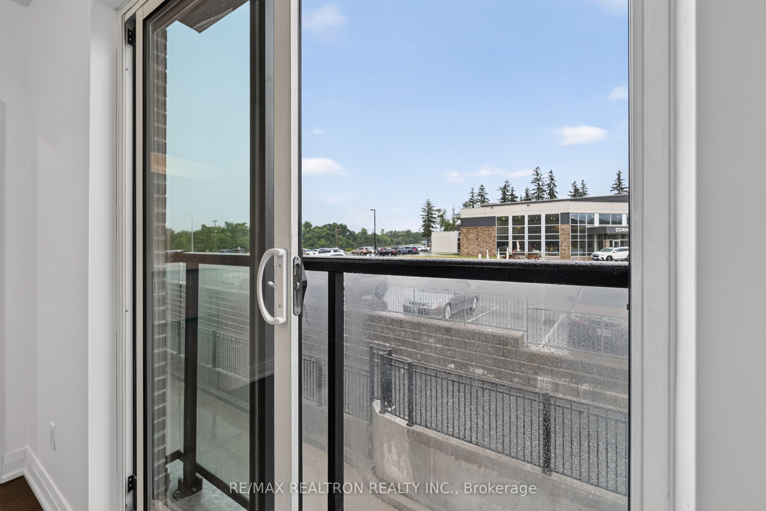 9700 Ninth Line 219 Property Photo 14