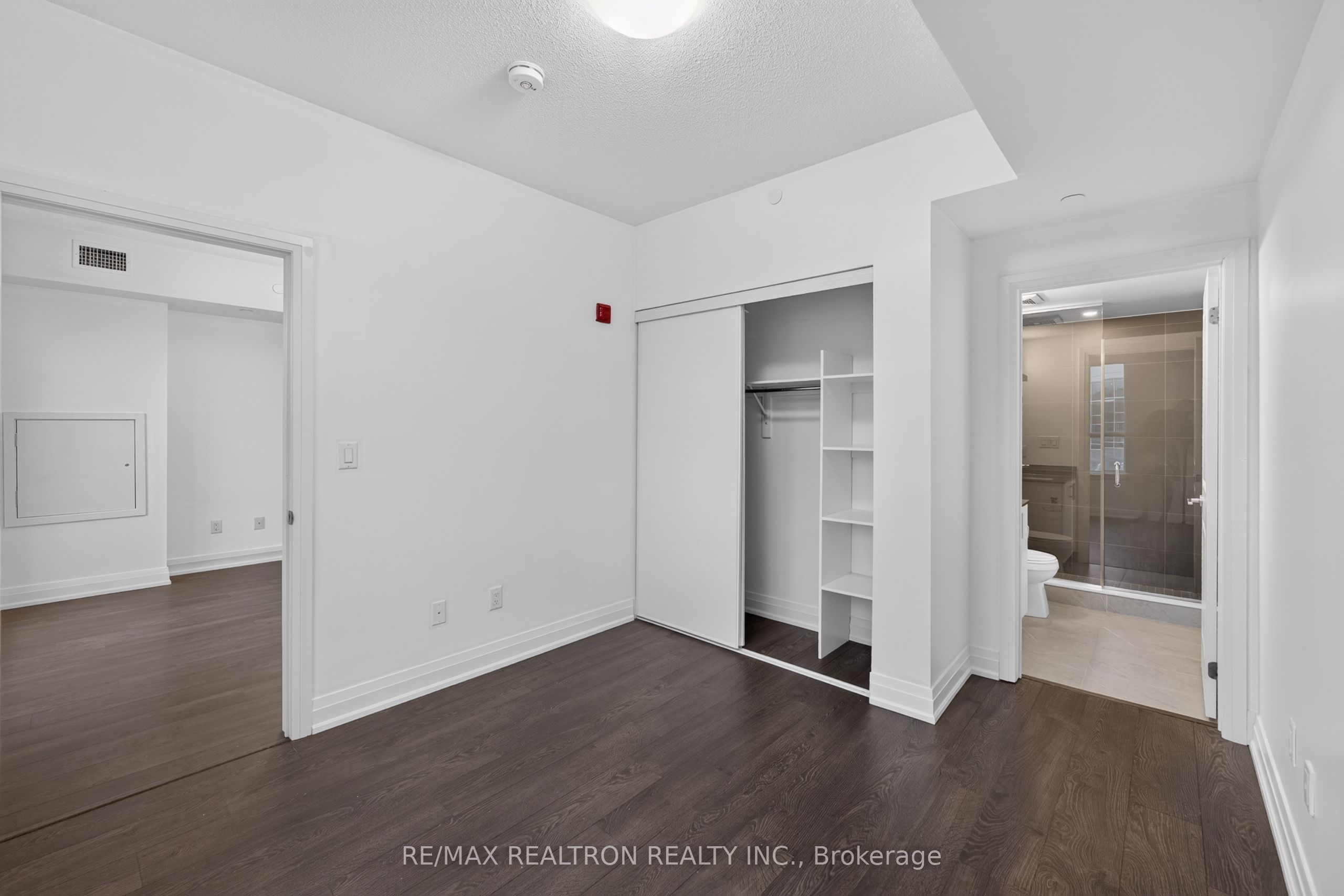9700 Ninth Line 219 Property Photo 17