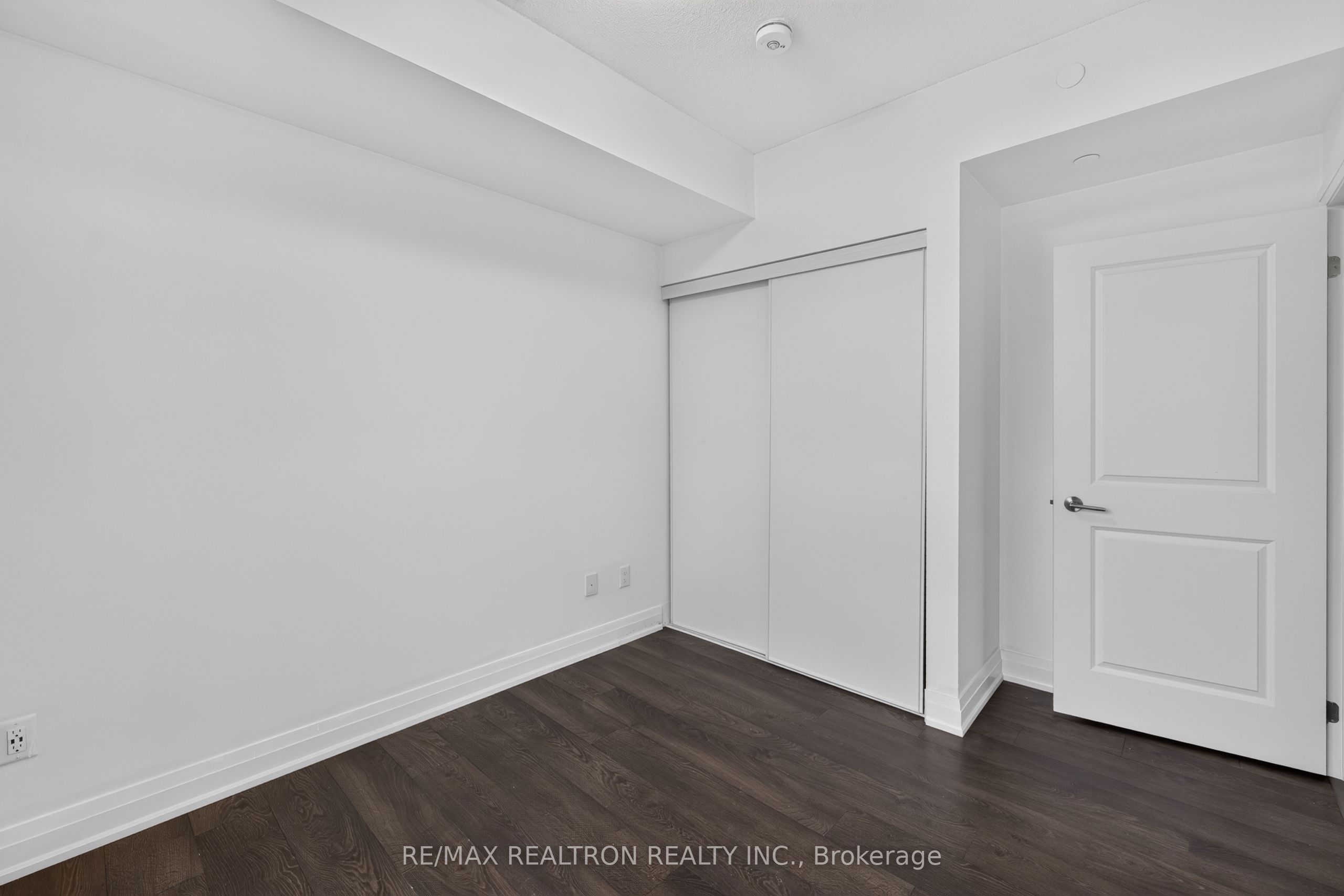 9700 Ninth Line 219 Property Photo 21