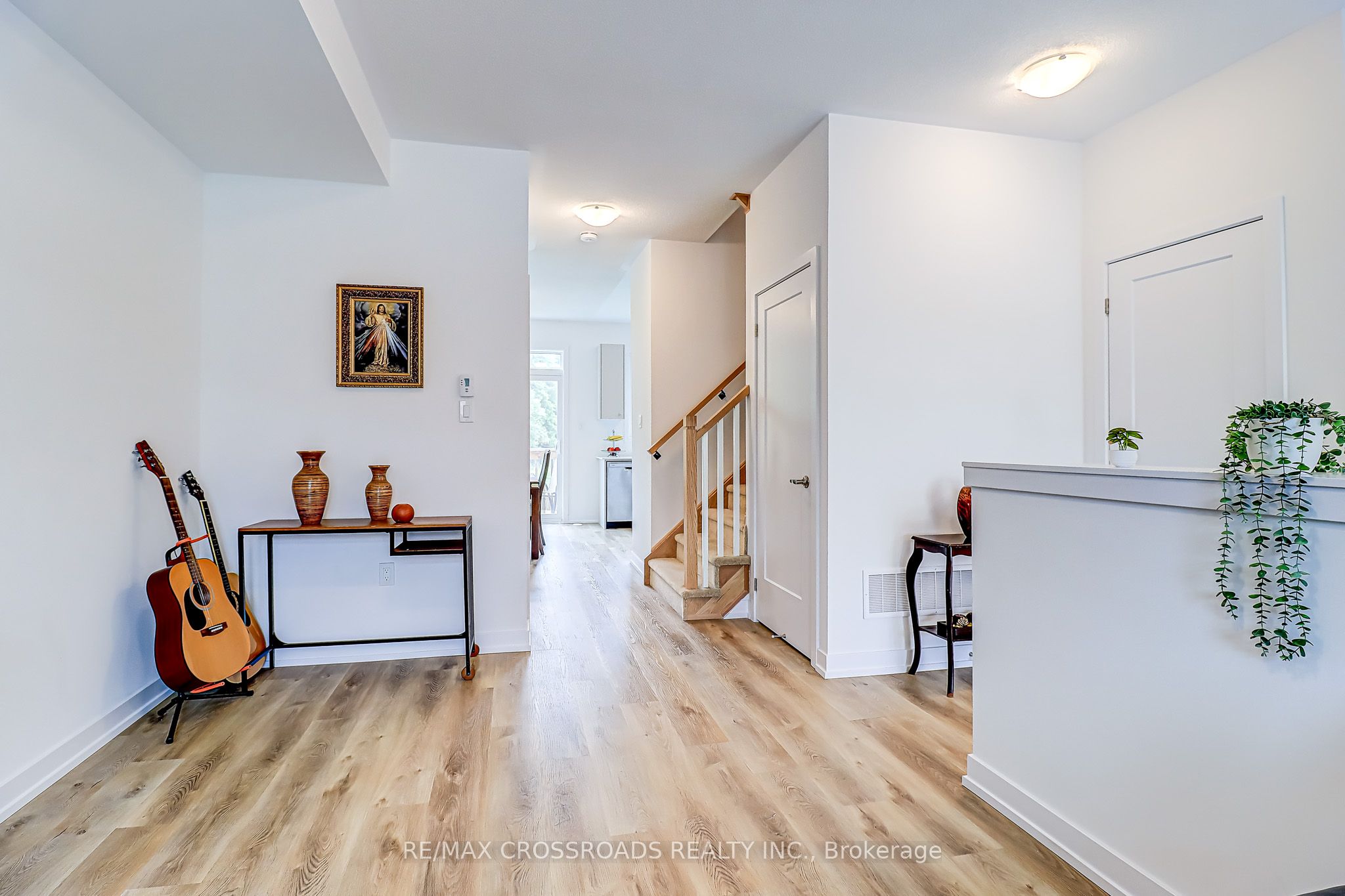 64 Lyall Stokes Circle Property Photo 3