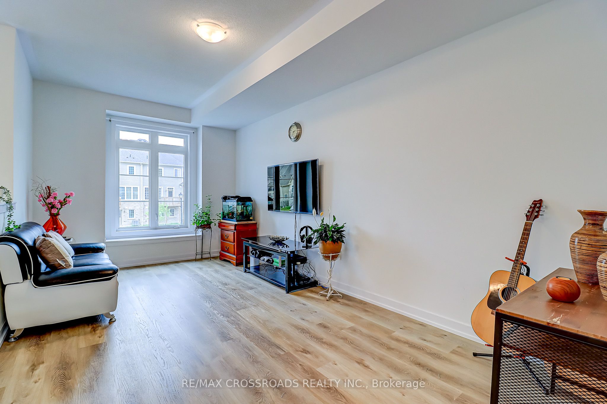 64 Lyall Stokes Circle Property Photo 4