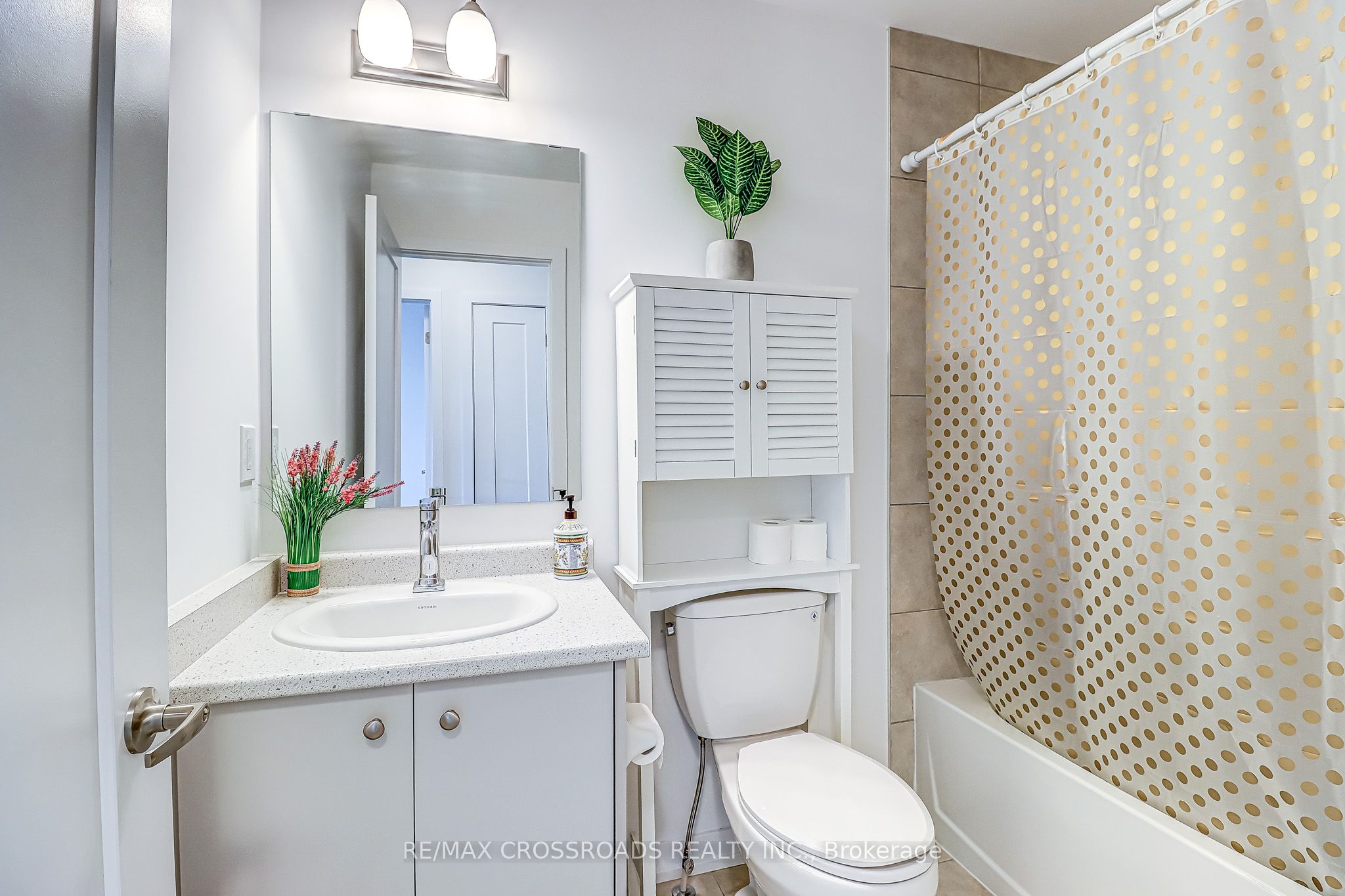 64 Lyall Stokes Circle Property Photo 20
