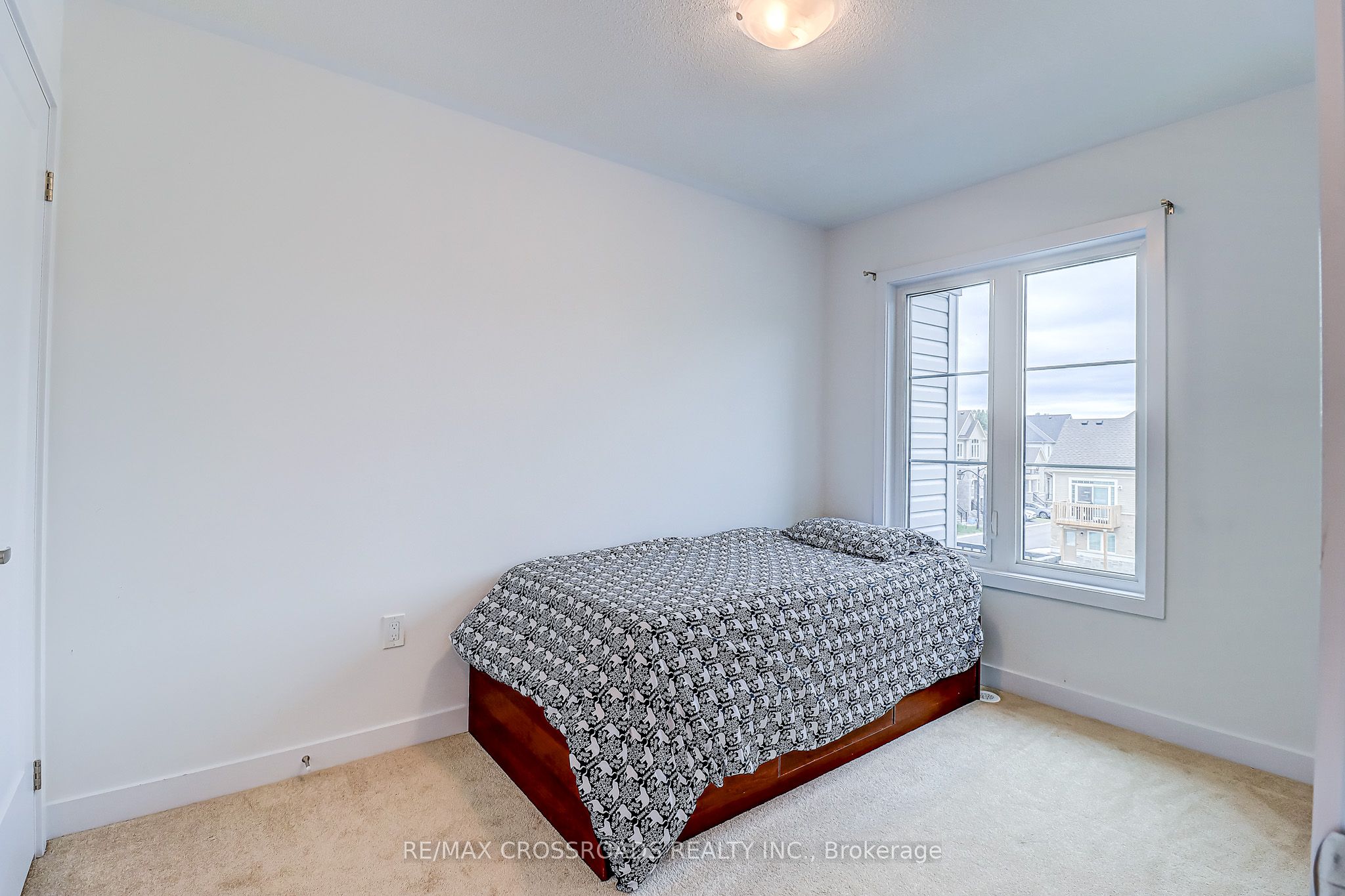 64 Lyall Stokes Circle Property Photo 27