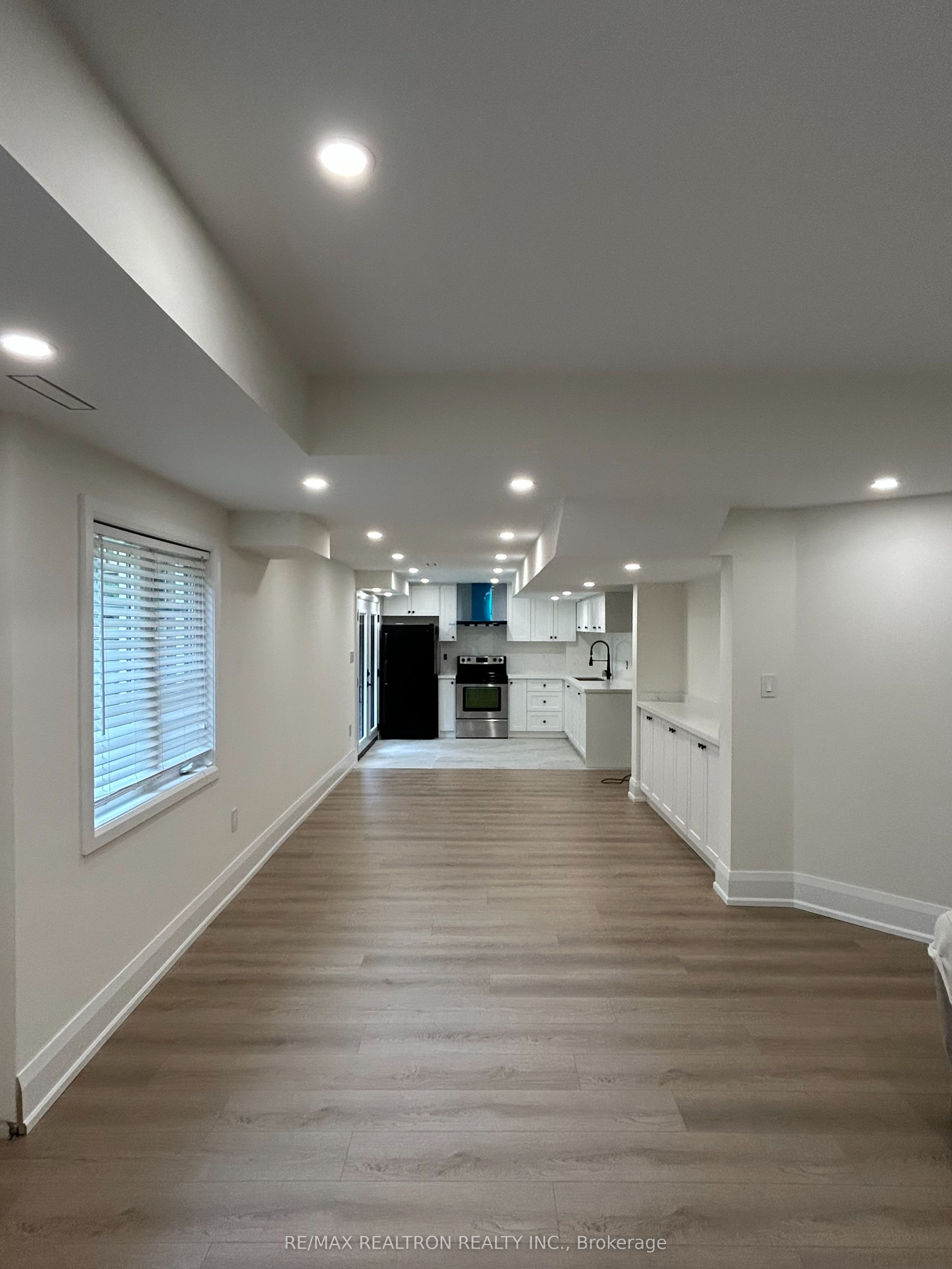 155 Smoothwater Terrace Property Photo 3