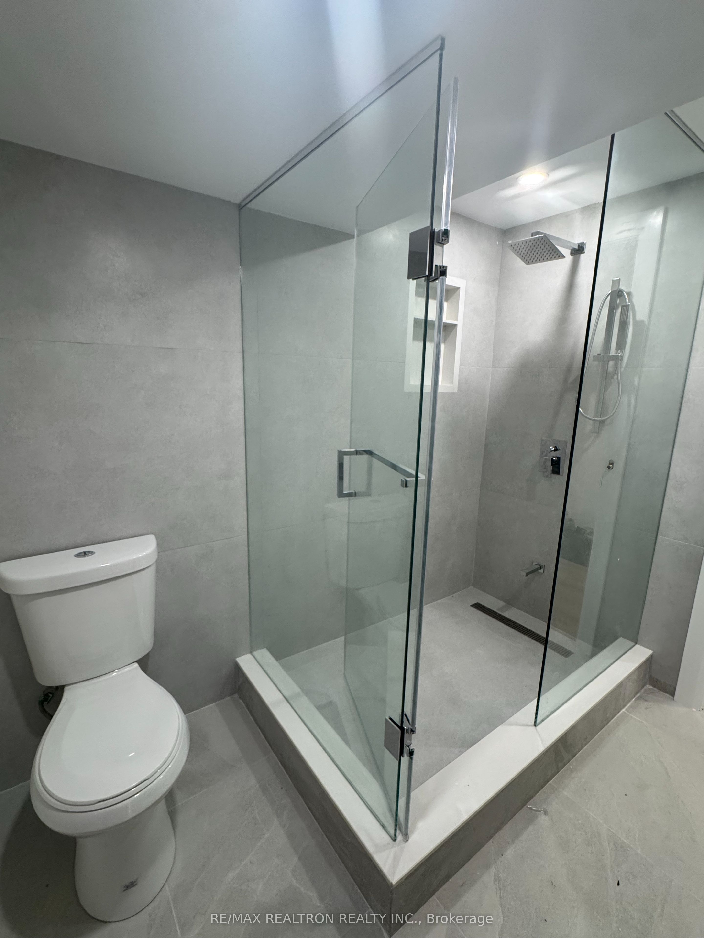 155 Smoothwater Terrace Property Photo 8