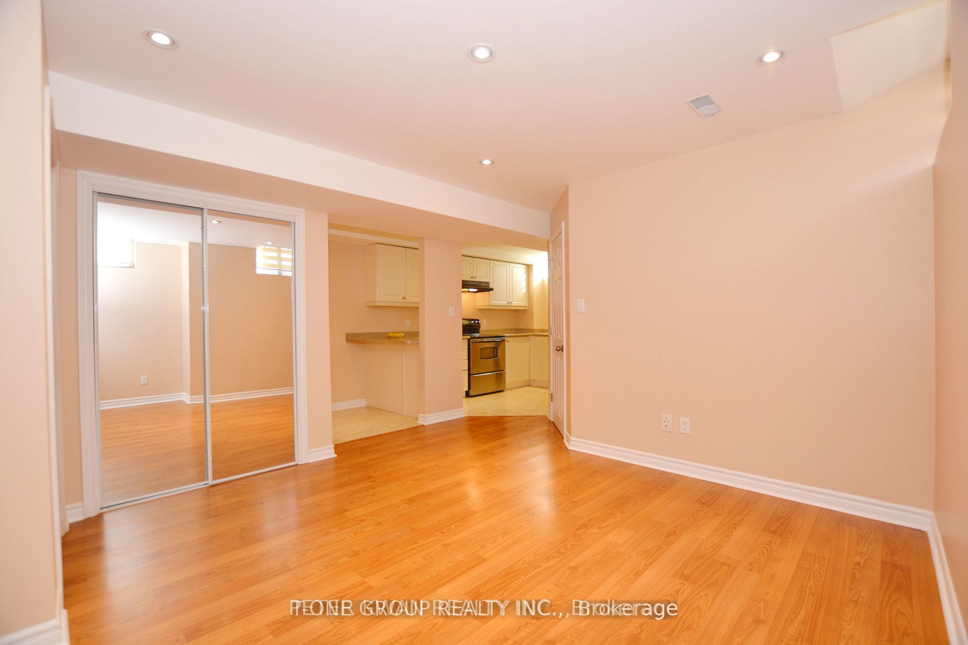 45 Coranto Way Lower Property Photo 3