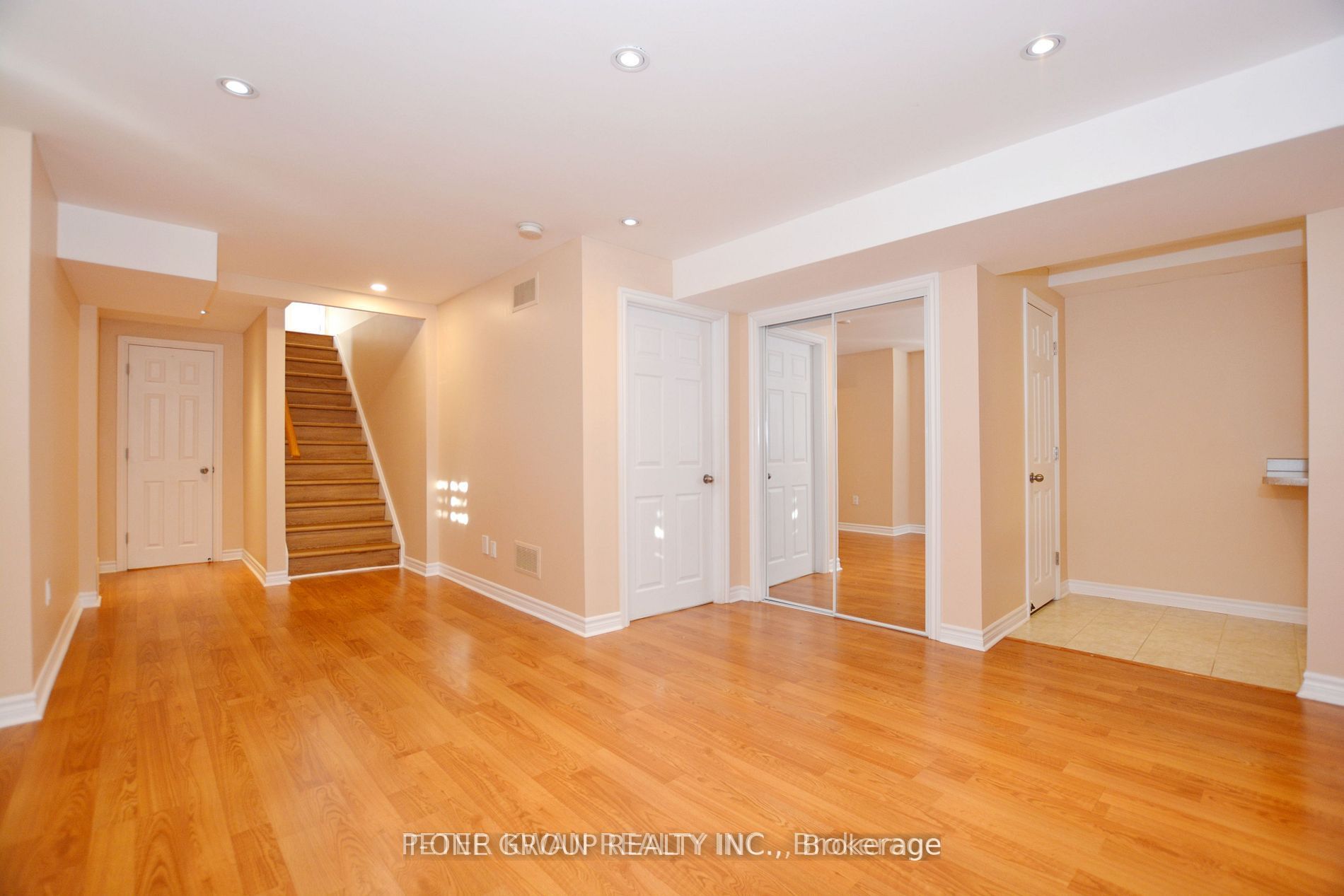 45 Coranto Way Lower Property Photo 4
