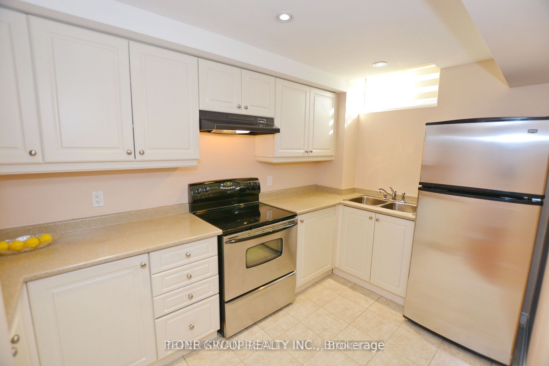 45 Coranto Way Lower Property Photo 5