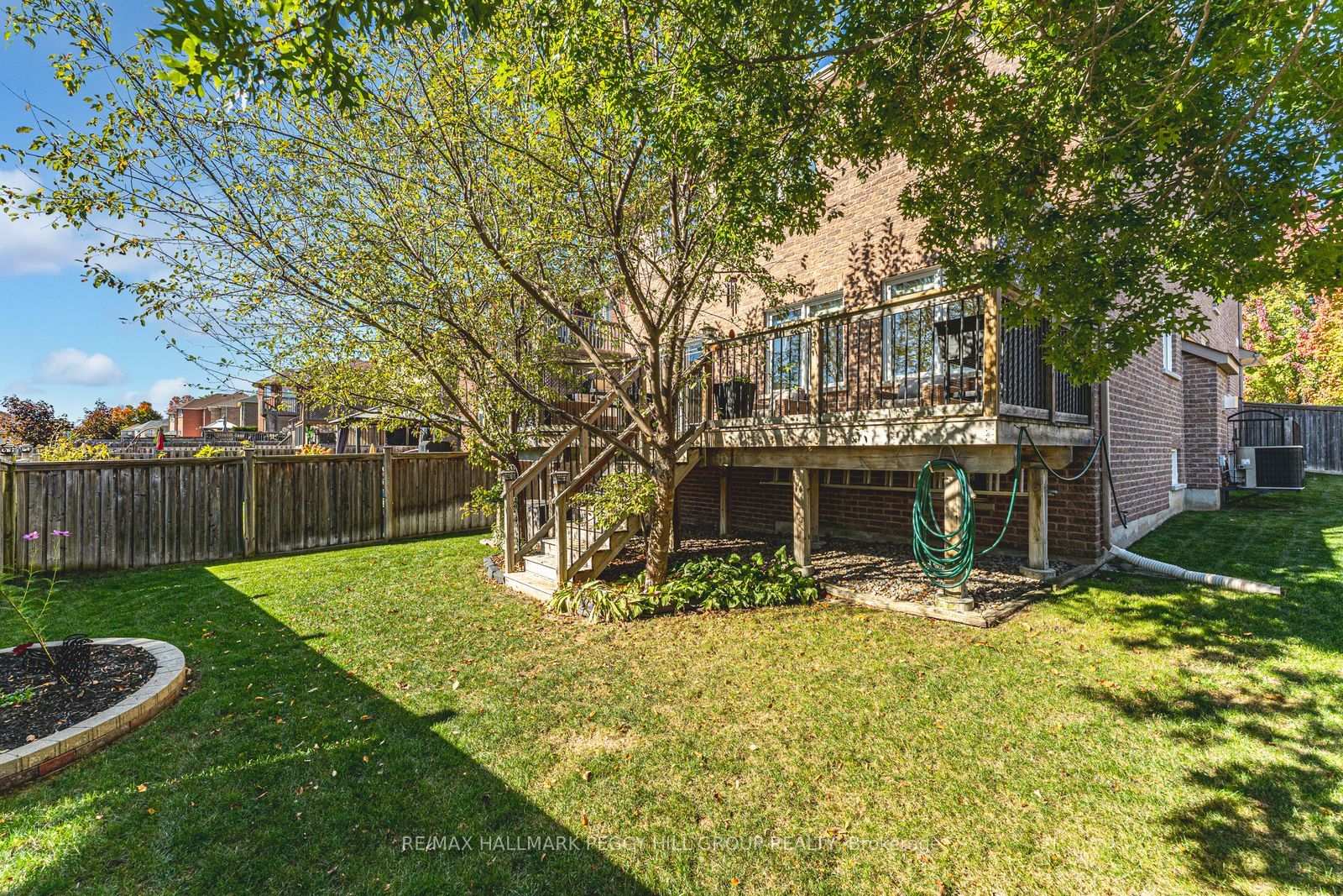 2070 Osbond Road Property Photo 22