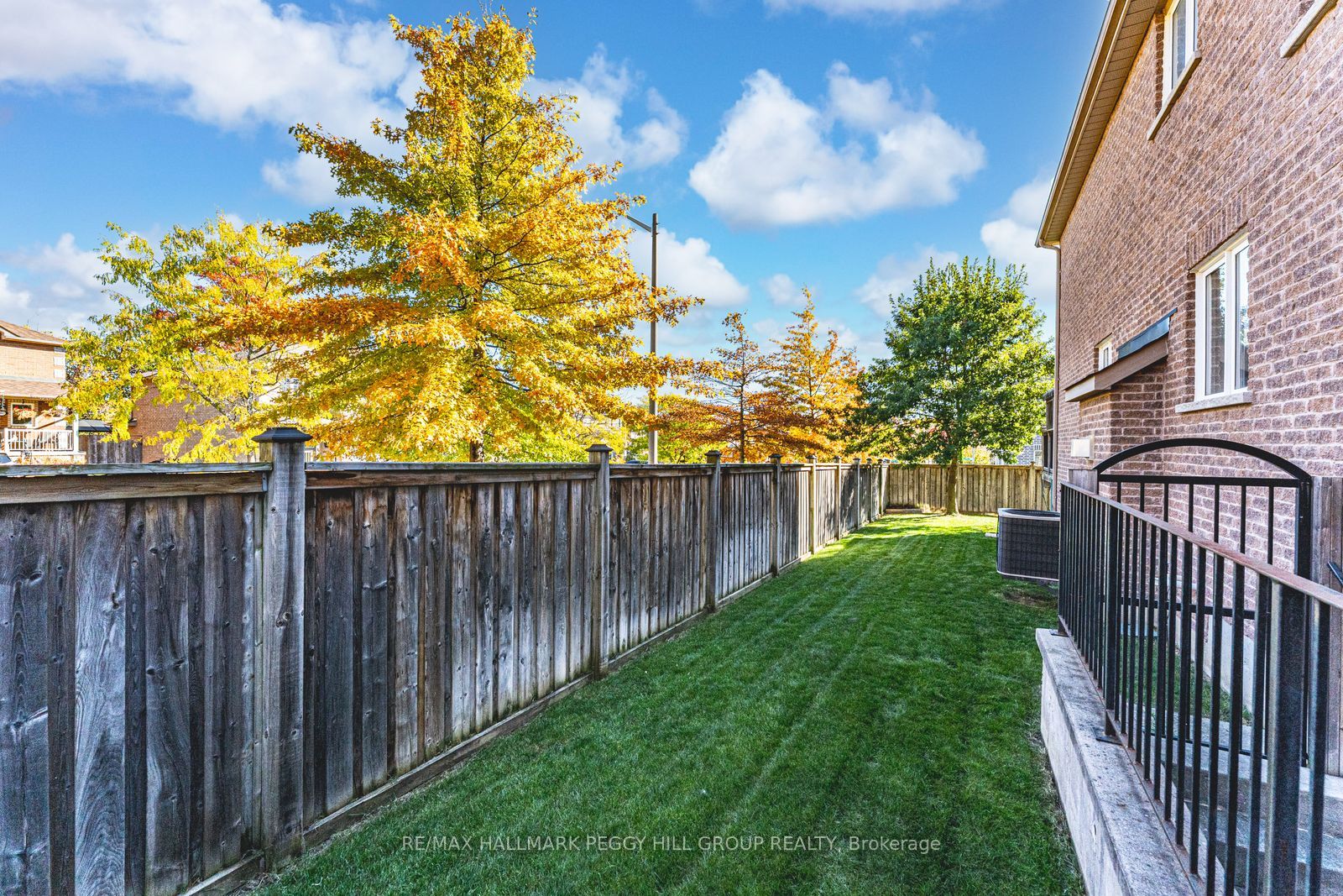 2070 Osbond Road Property Photo 25