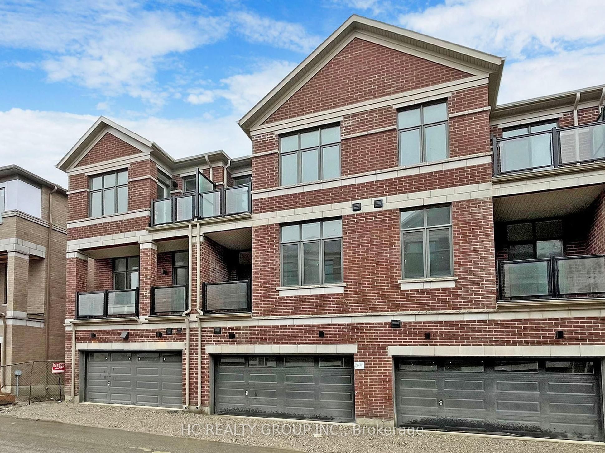 28 Millman Lane Property Photo 1